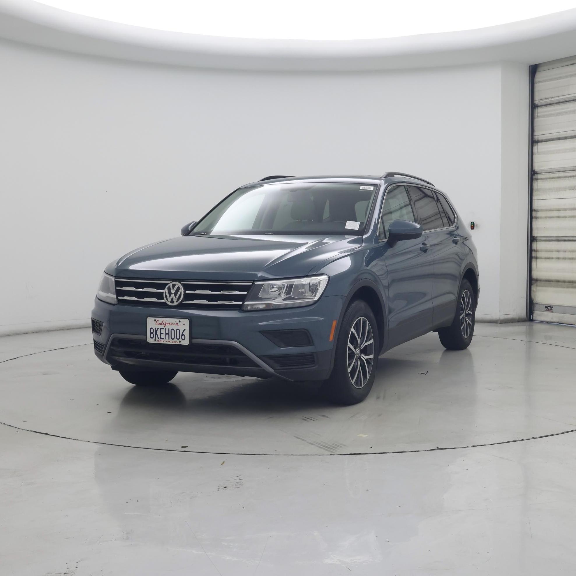 Thumbnail: 2019 Volkswagen Tiguan - 4