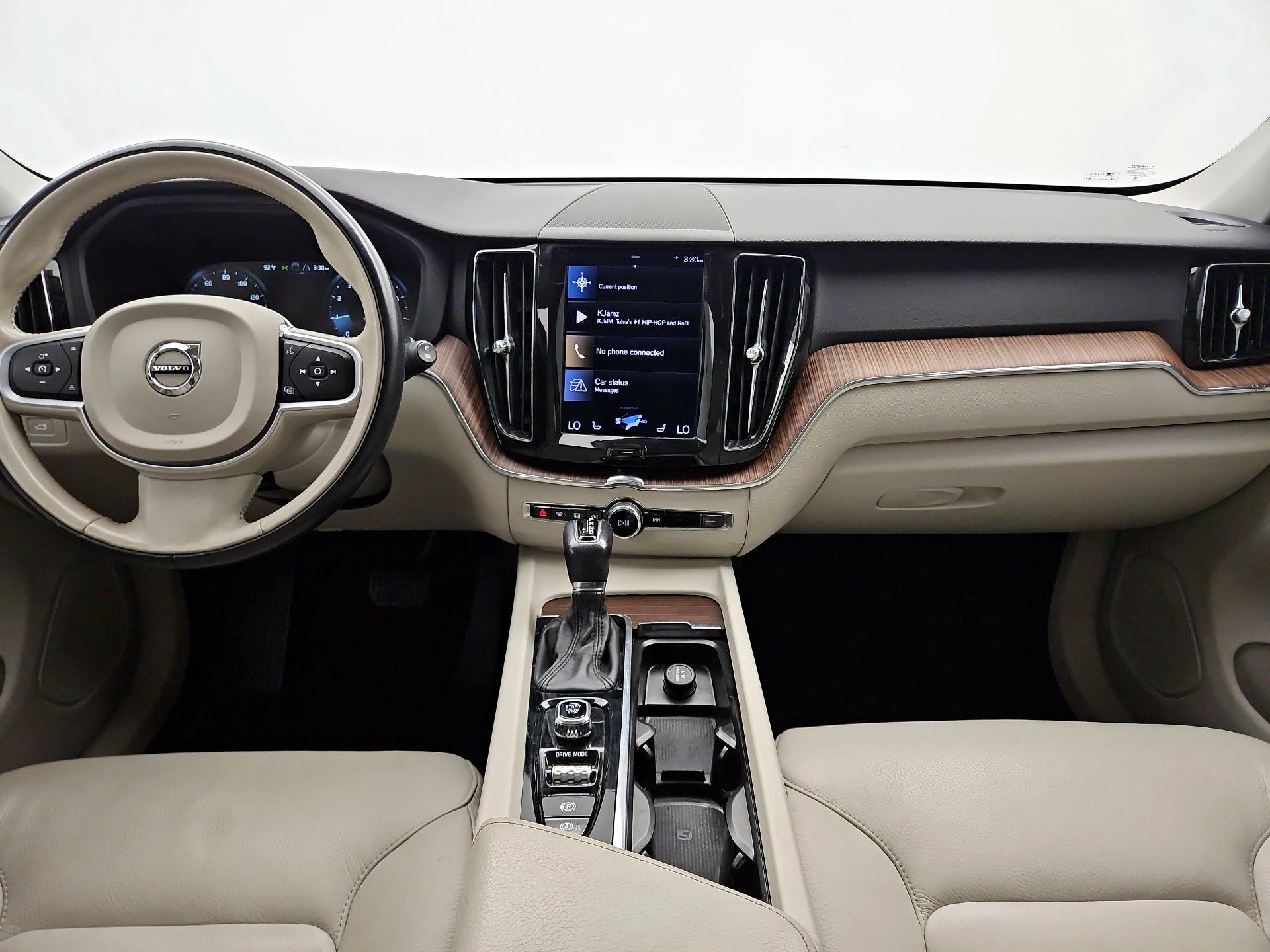 Thumbnail: 2021 Volvo XC60 - 9