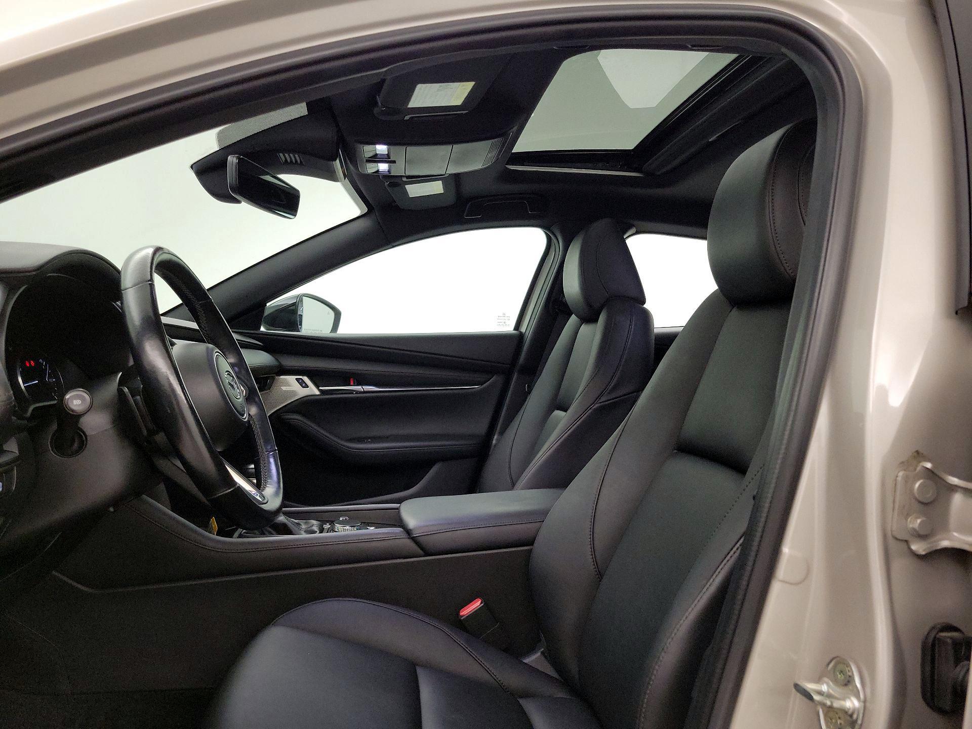 Thumbnail: 2023 Mazda Mazda3 - 18