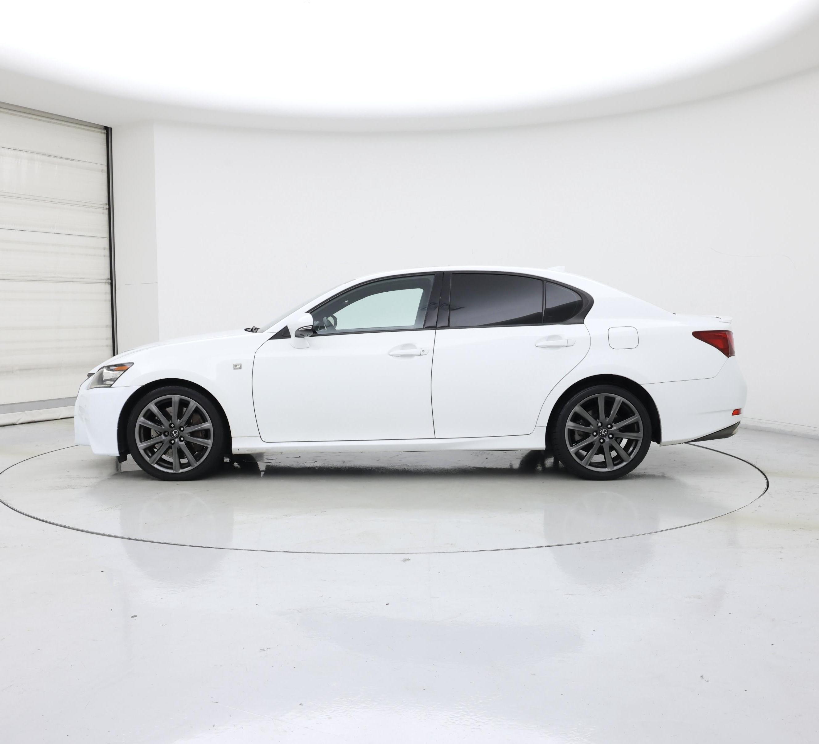 Thumbnail: 2015 Lexus GS - 3