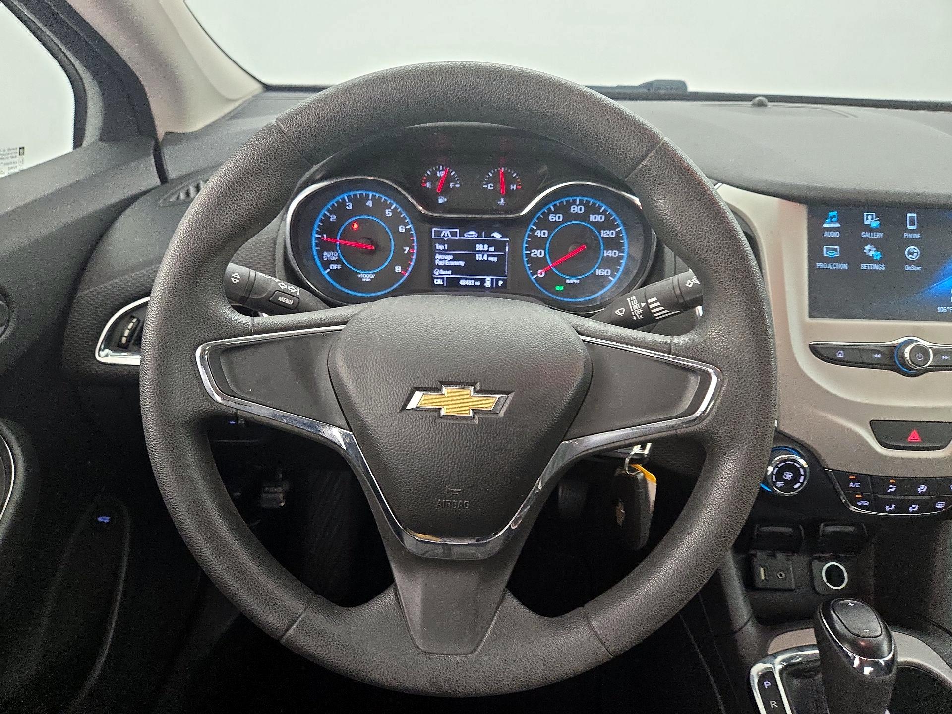Thumbnail: 2016 Chevrolet Cruze - 10