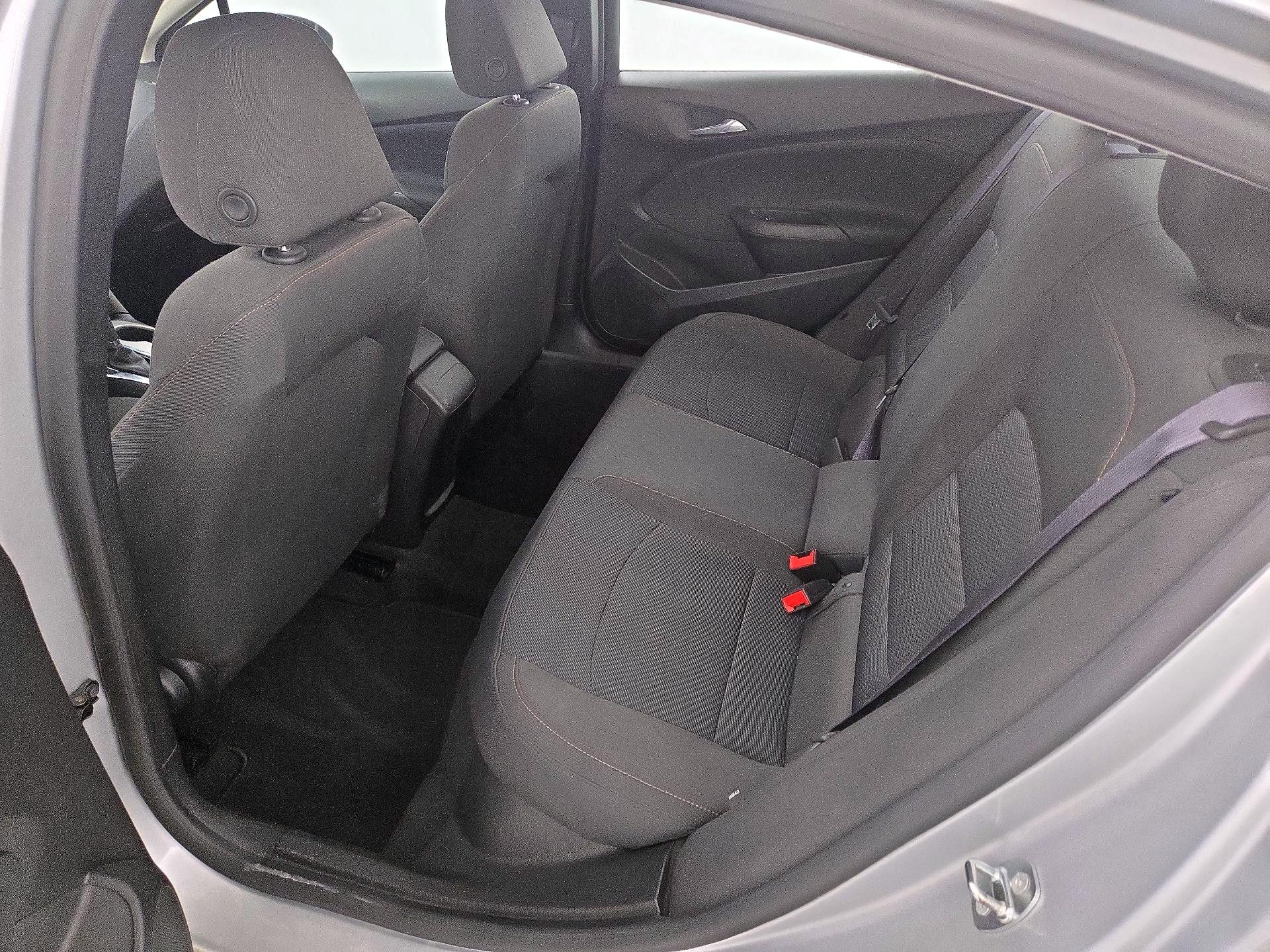 Thumbnail: 2016 Chevrolet Cruze - 19