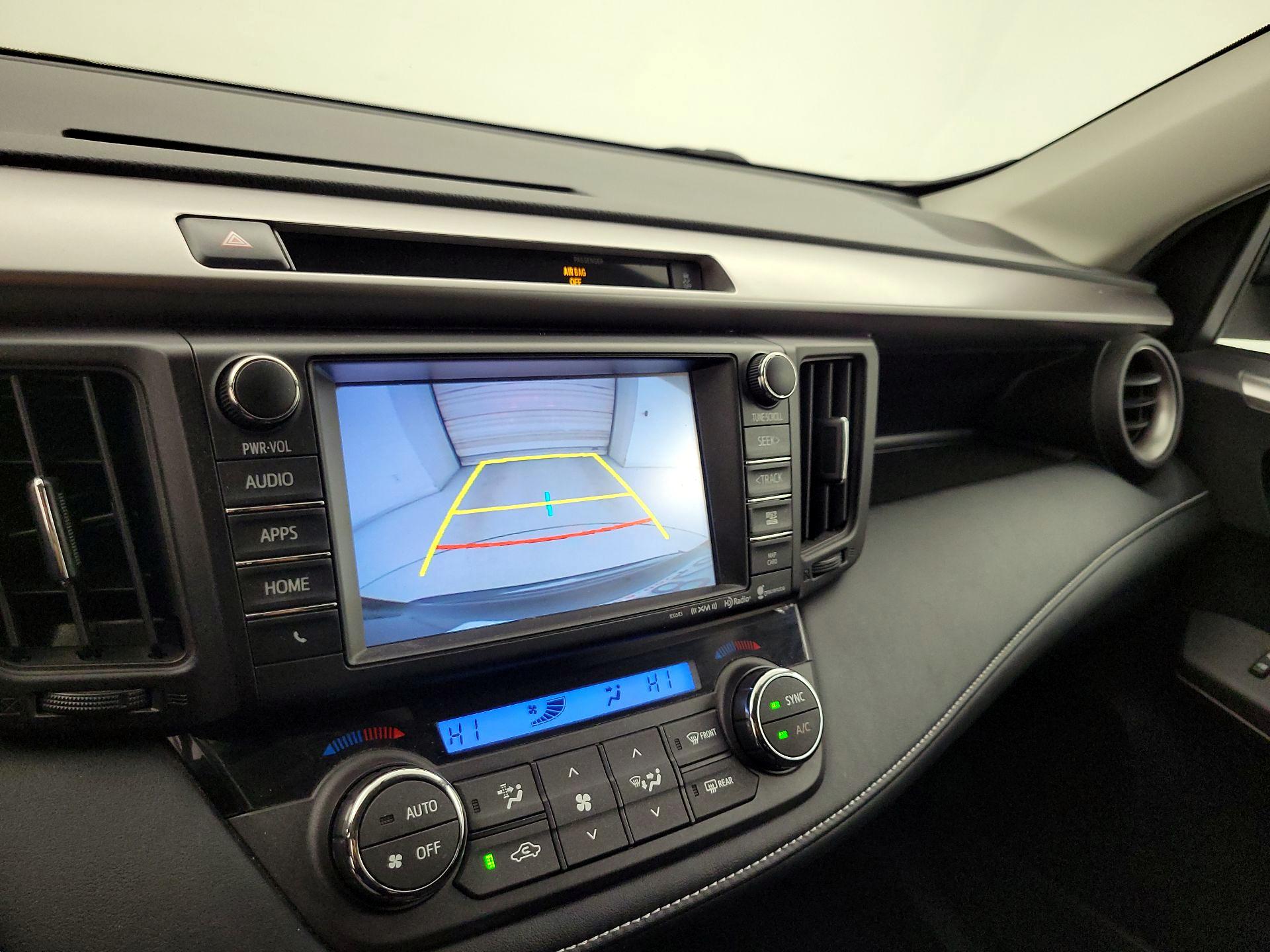Thumbnail: 2016 Toyota RAV4 - 14