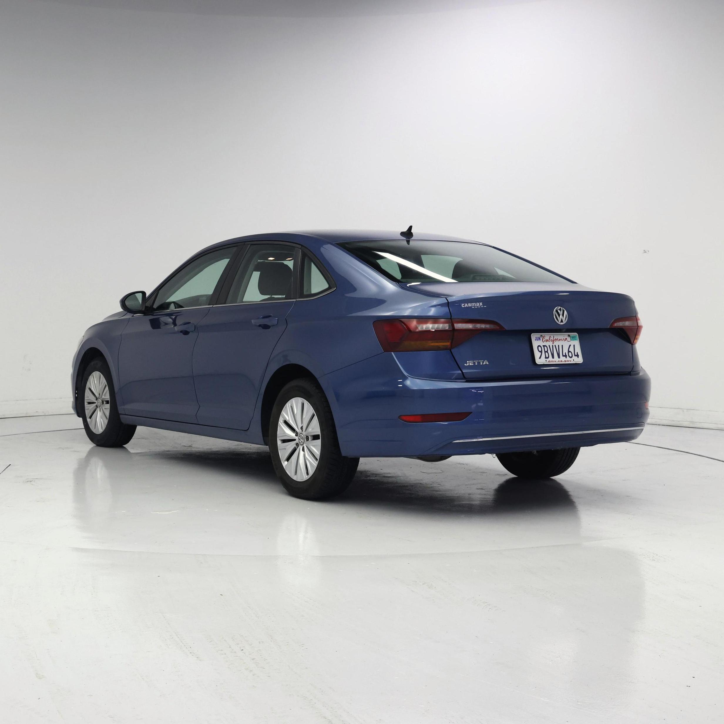 Thumbnail: 2019 Volkswagen Jetta - 2
