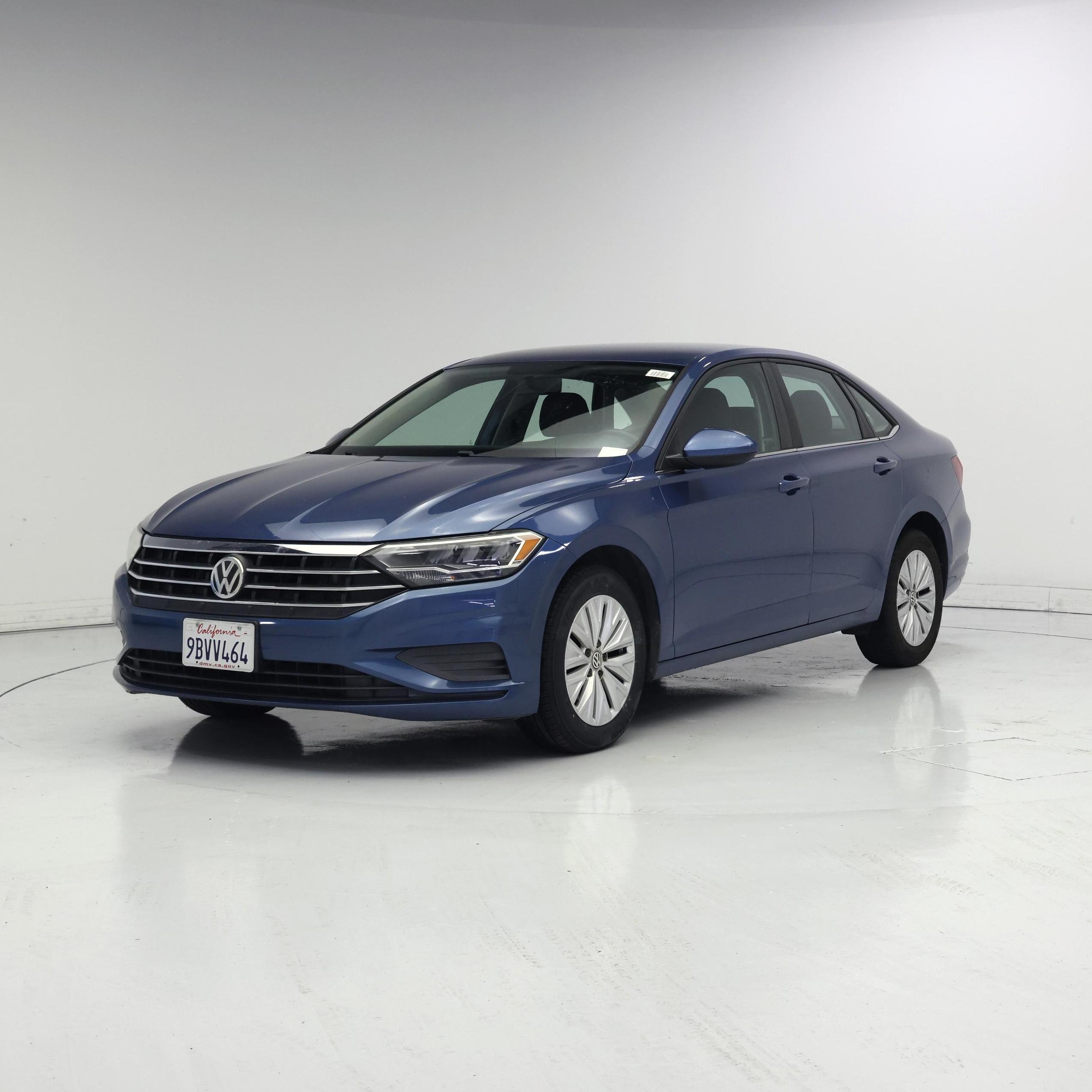 Thumbnail: 2019 Volkswagen Jetta - 4