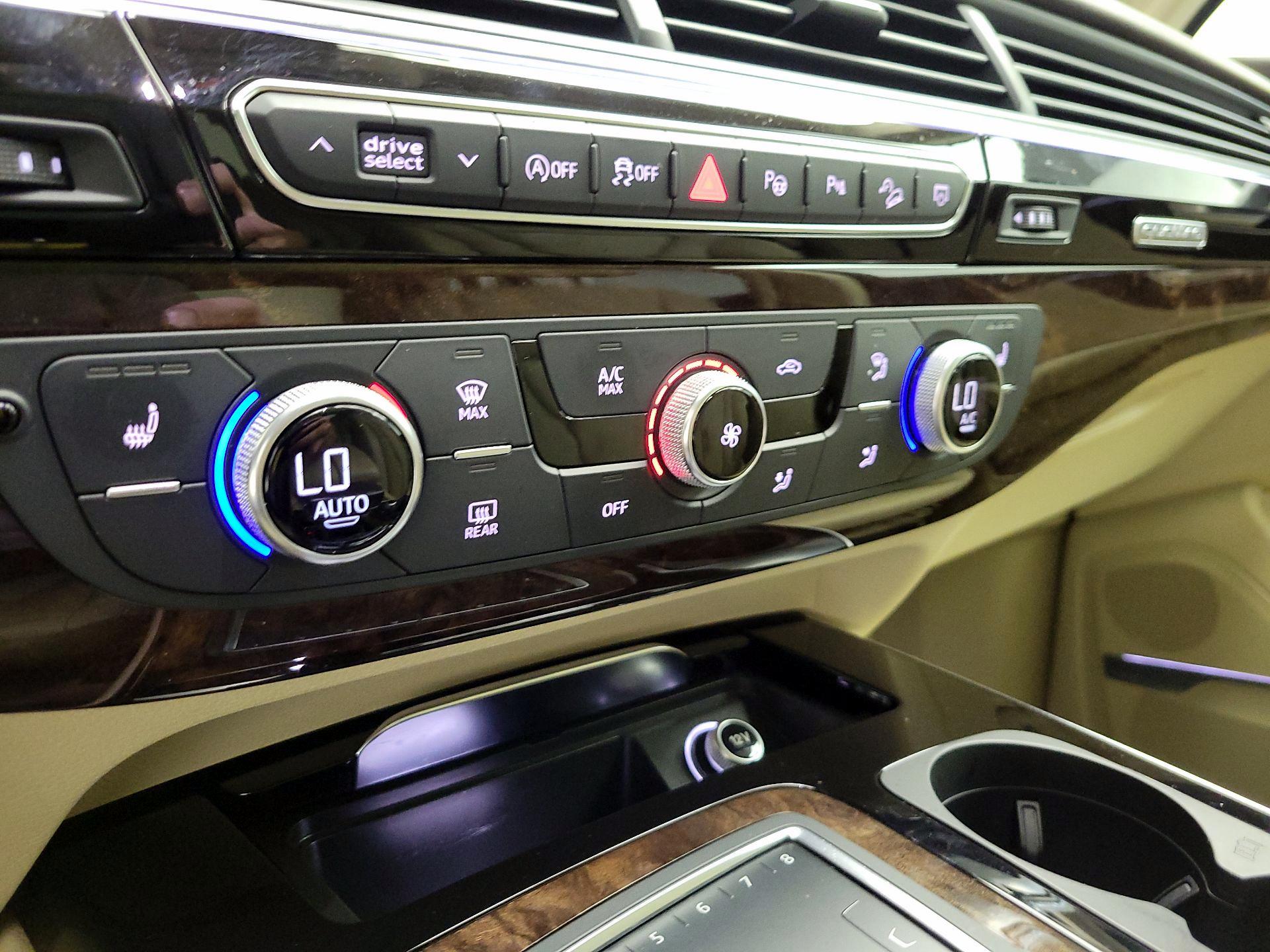 Thumbnail: 2019 Audi Q7 - 14