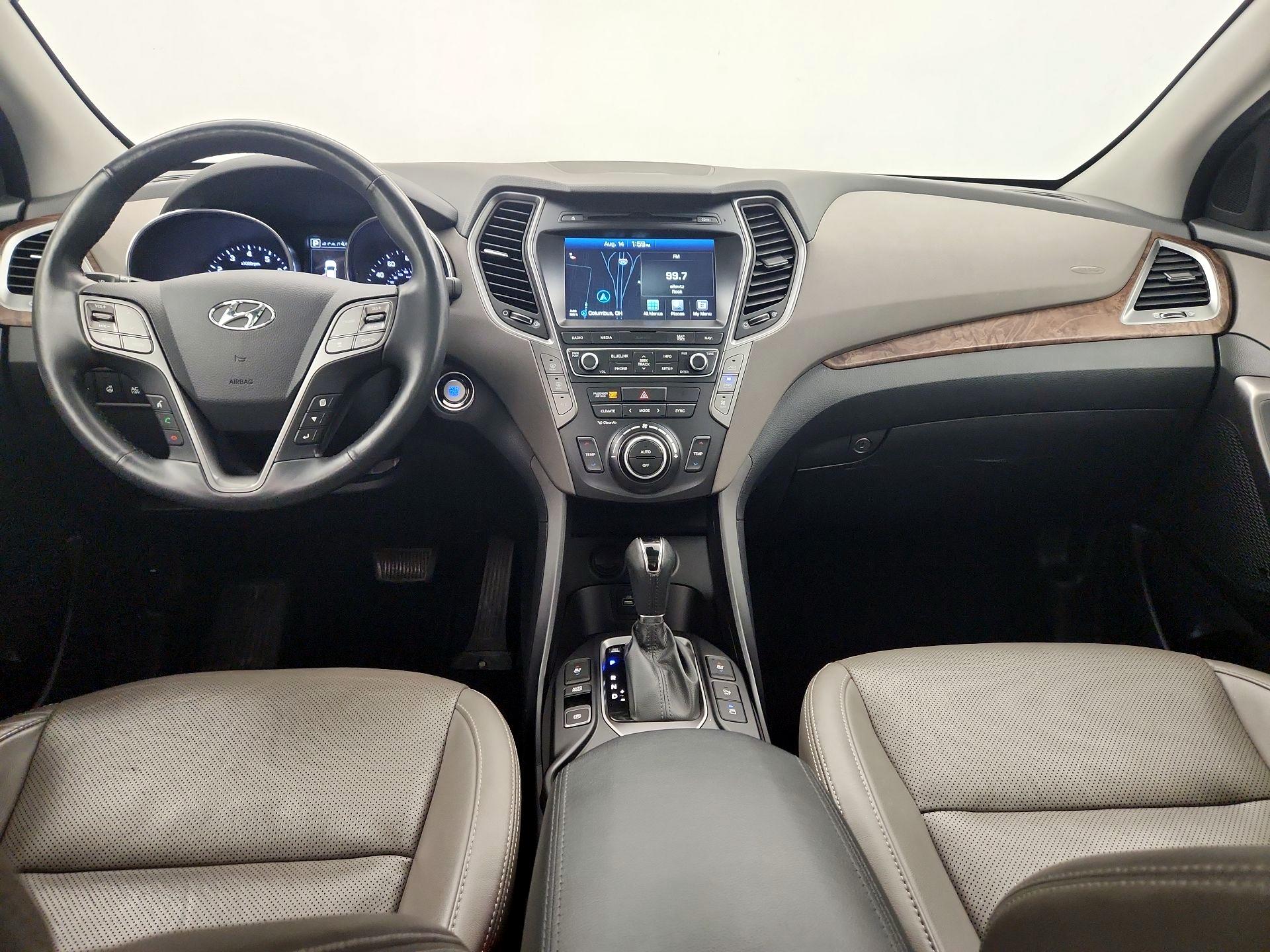 Thumbnail: 2017 Hyundai Santa Fe - 9