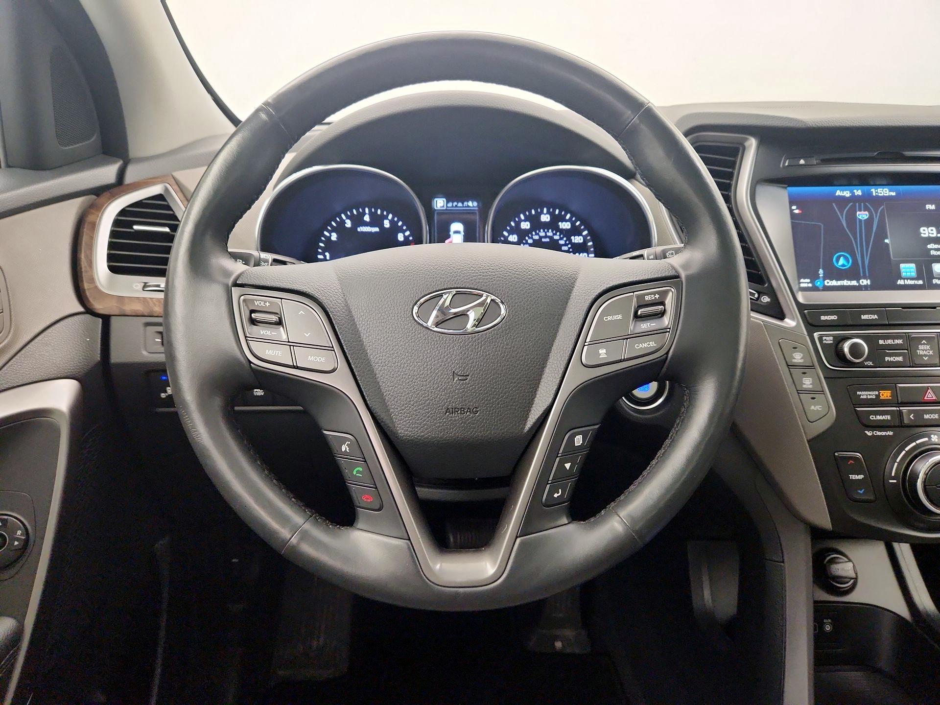 Thumbnail: 2017 Hyundai Santa Fe - 10