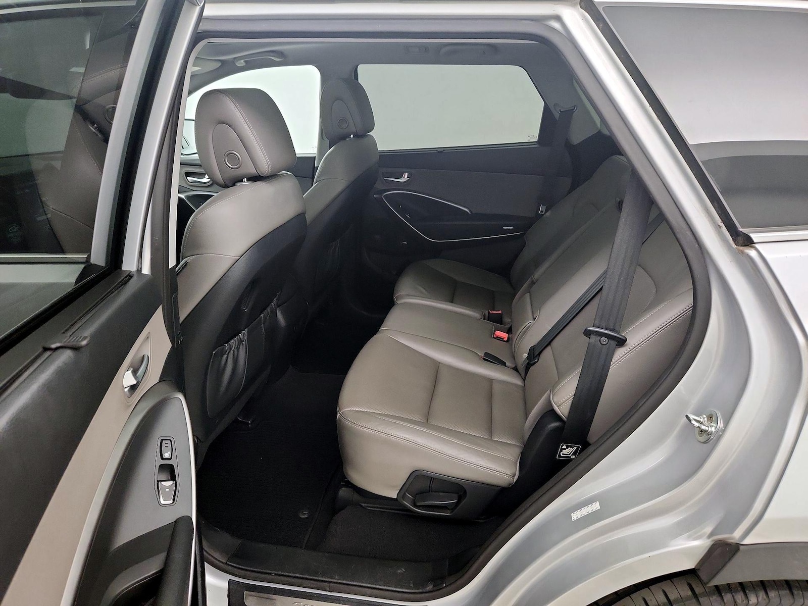 Rear Air Conditioning