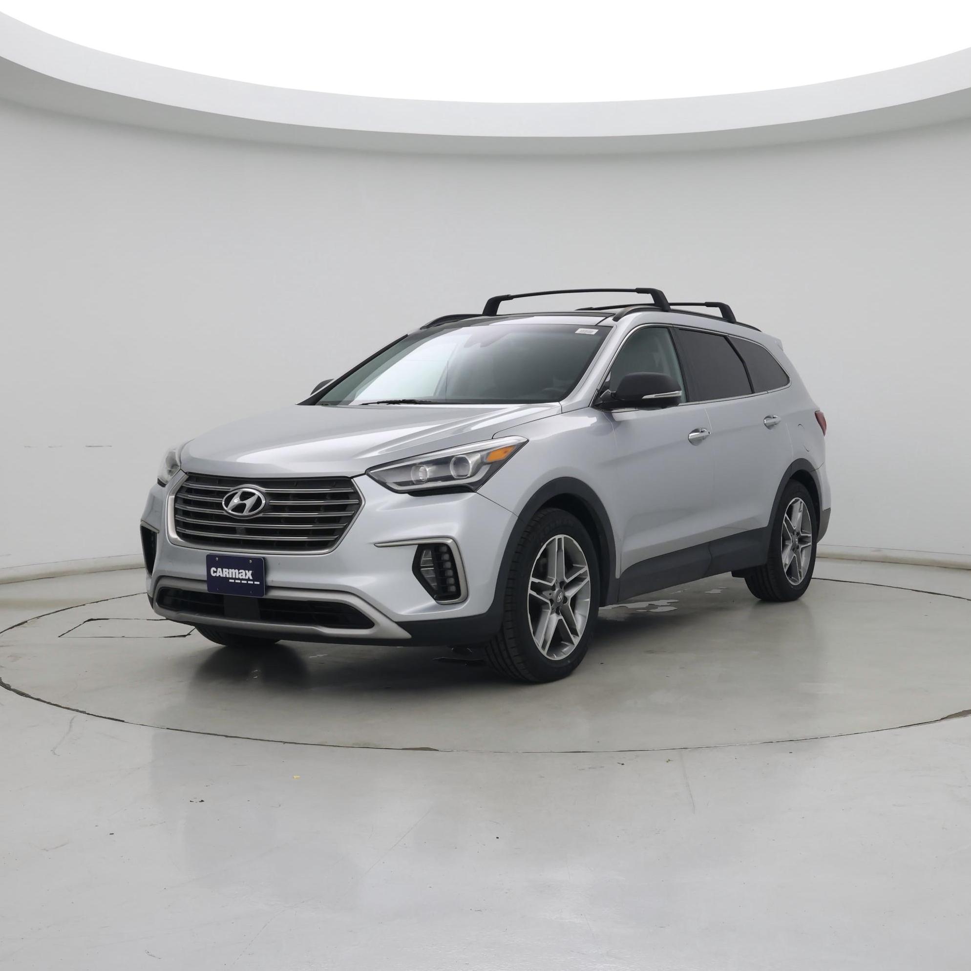 Thumbnail: 2017 Hyundai Santa Fe - 4