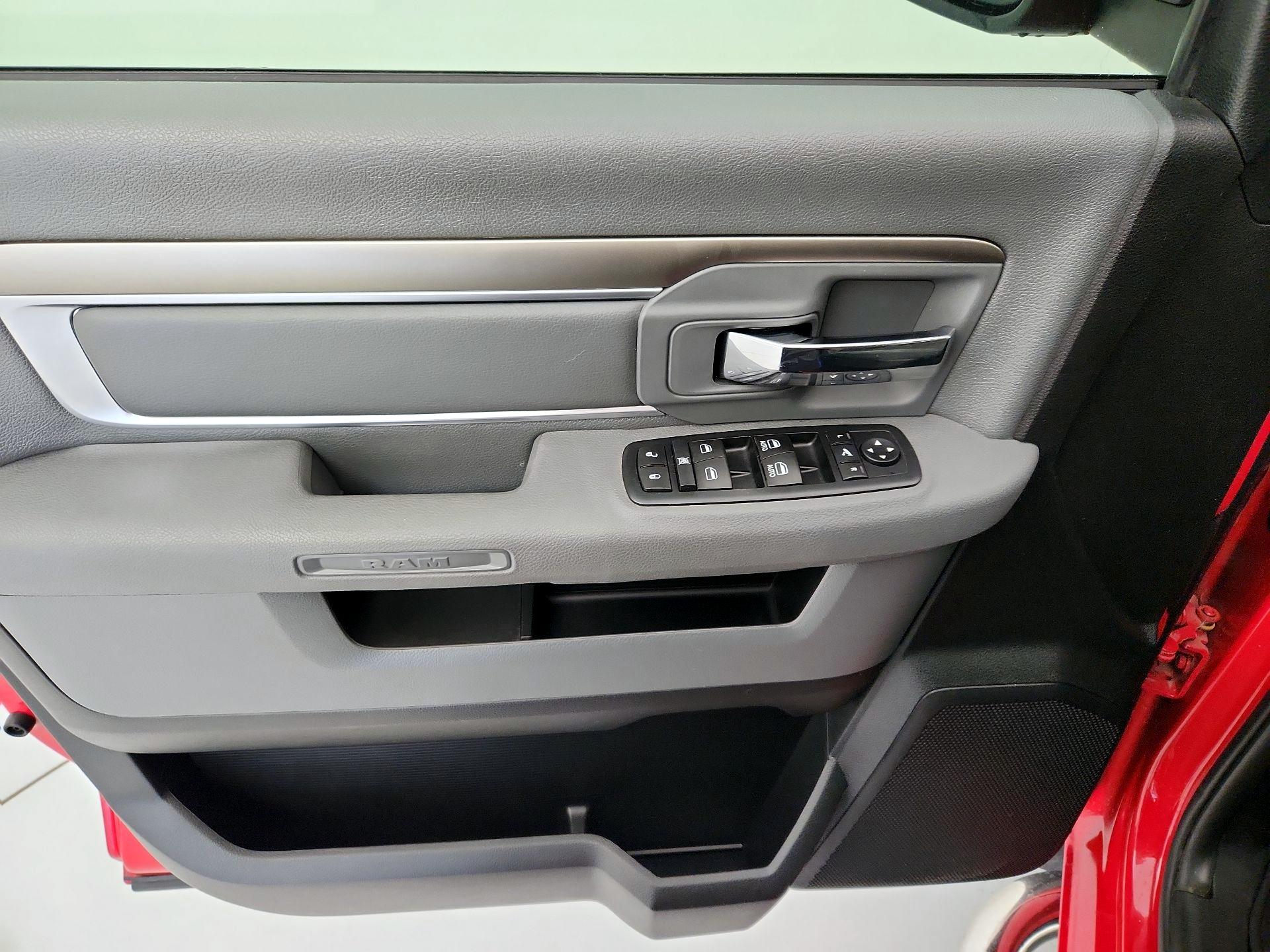 Thumbnail: 2016 RAM 1500 - 12