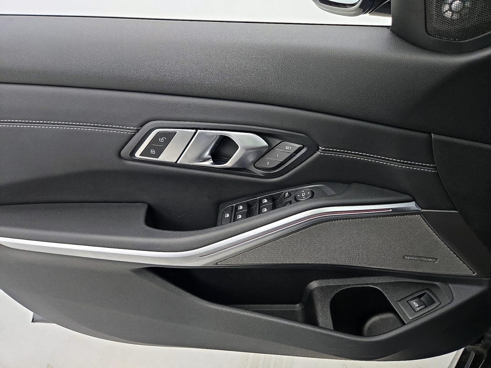 2022 BMW 3 Series M340i - Photo 13