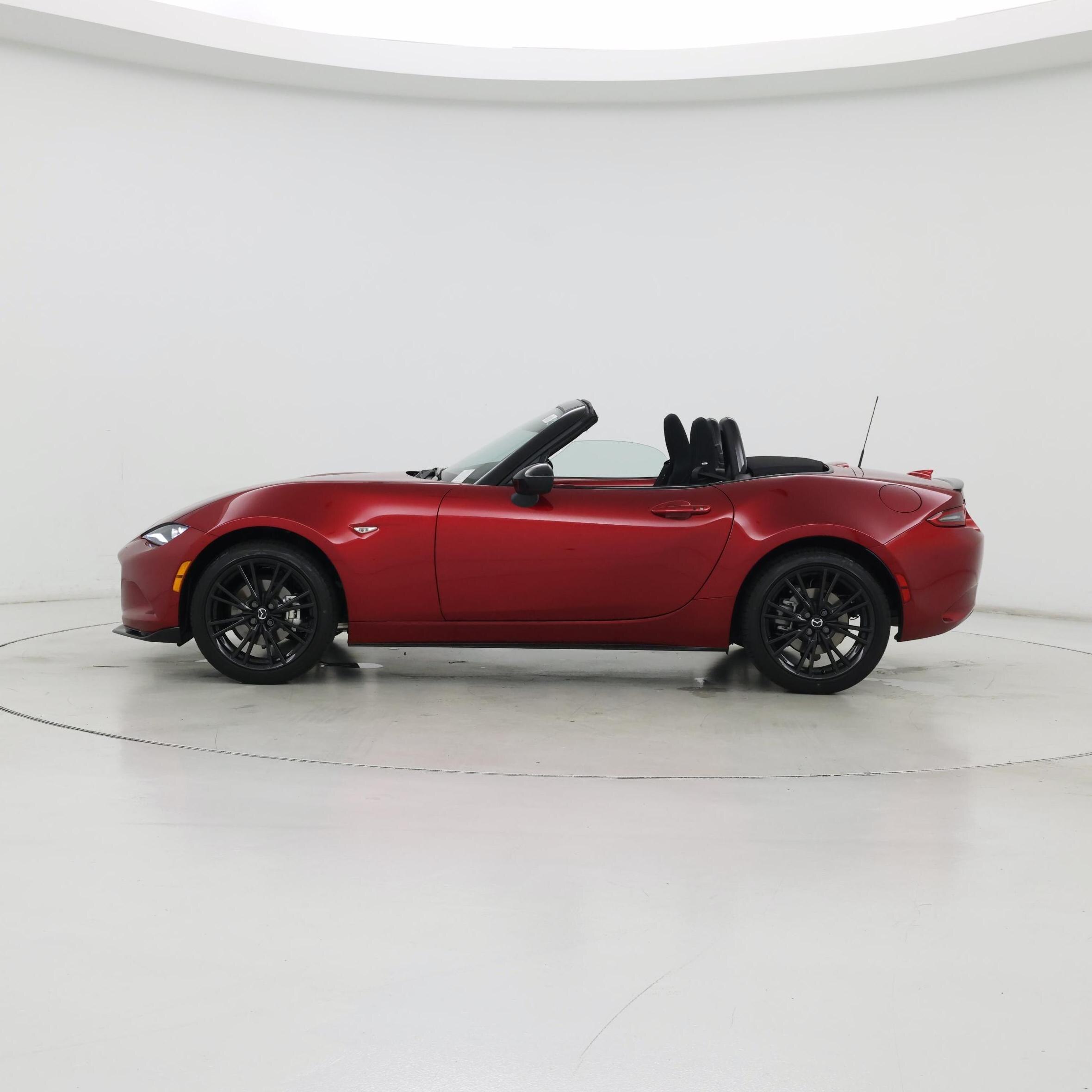 Thumbnail: 2026 Mazda MX-5 Miata - 3