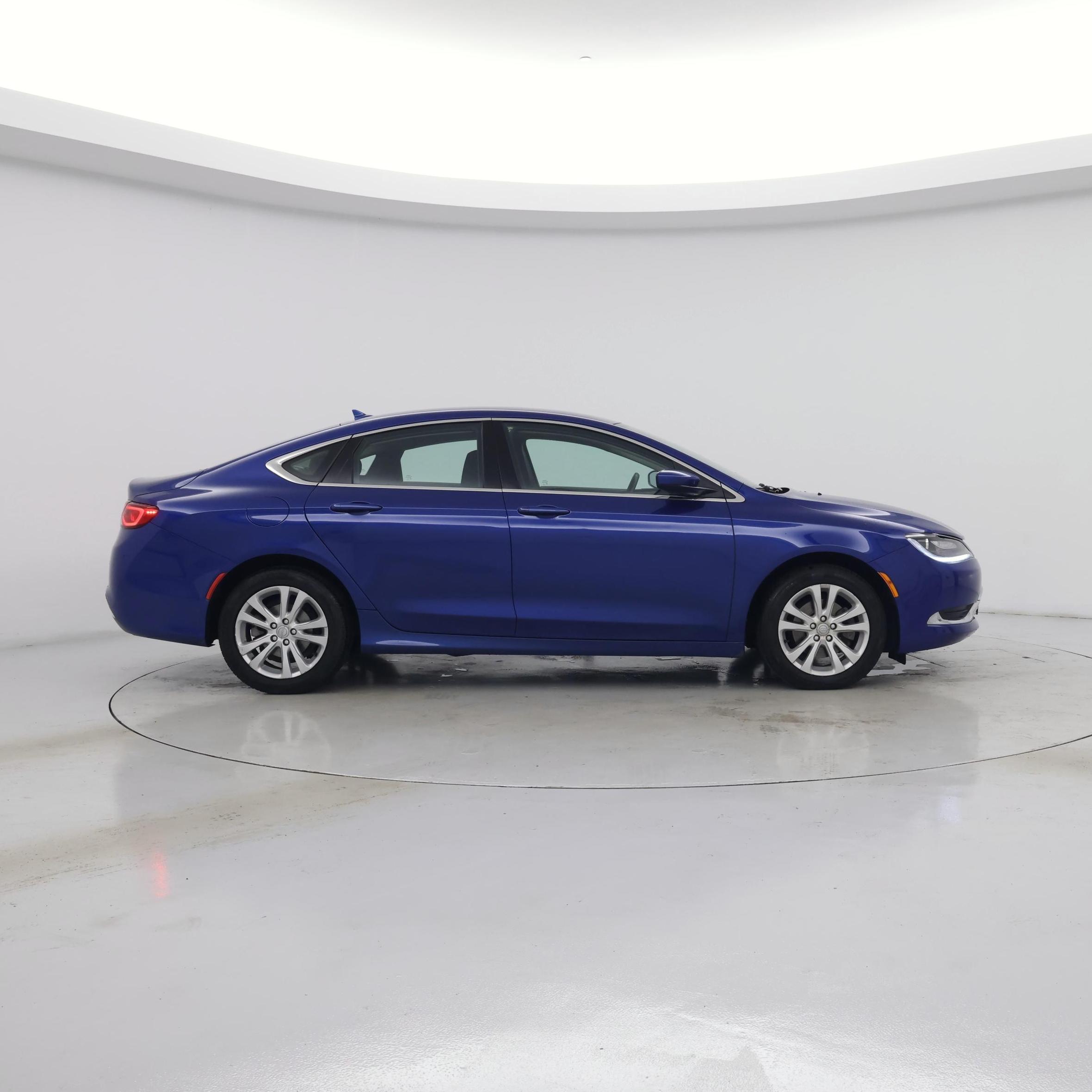 Thumbnail: 2016 Chrysler 200 - 7