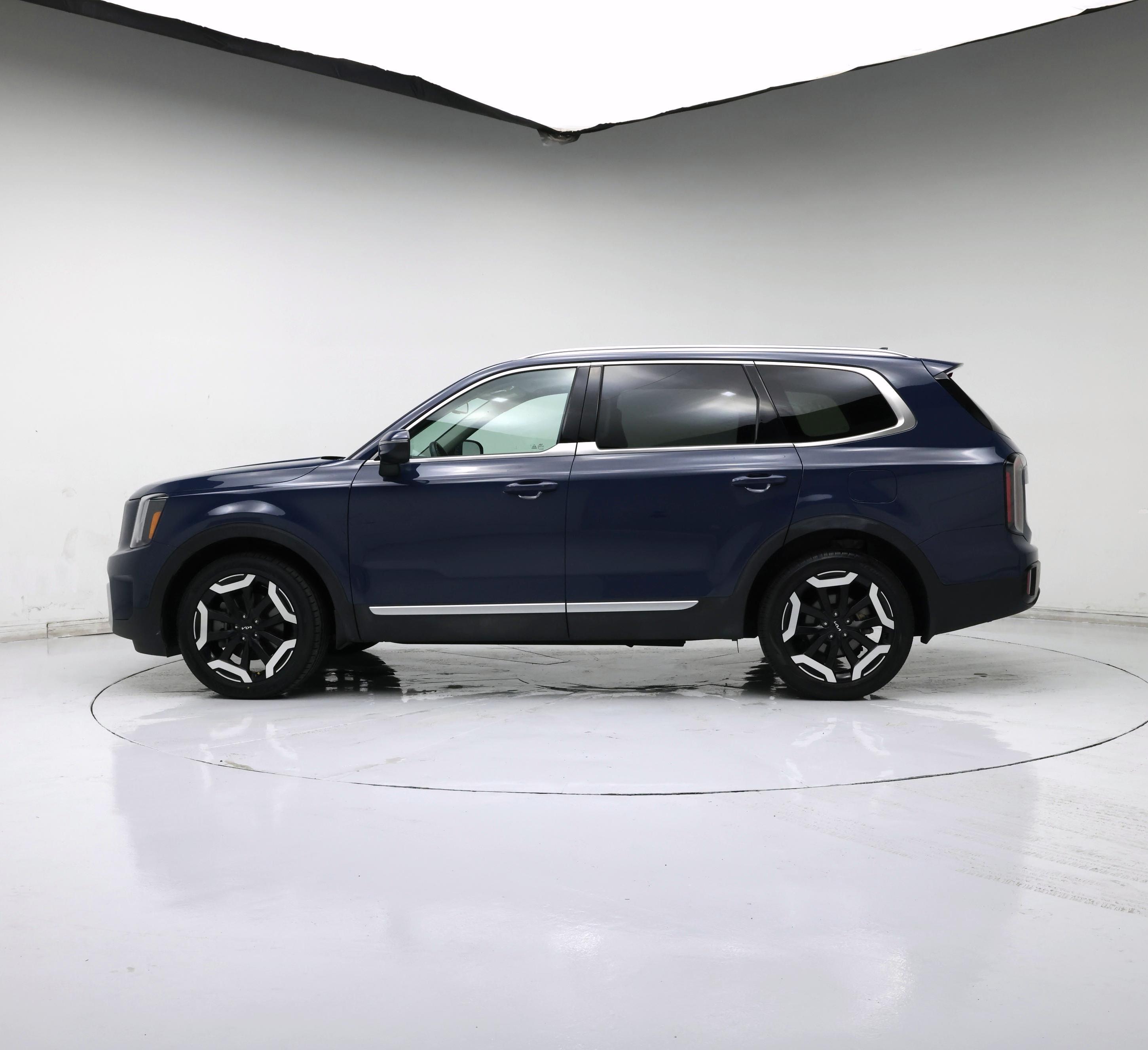Thumbnail: 2025 Kia Telluride - 3
