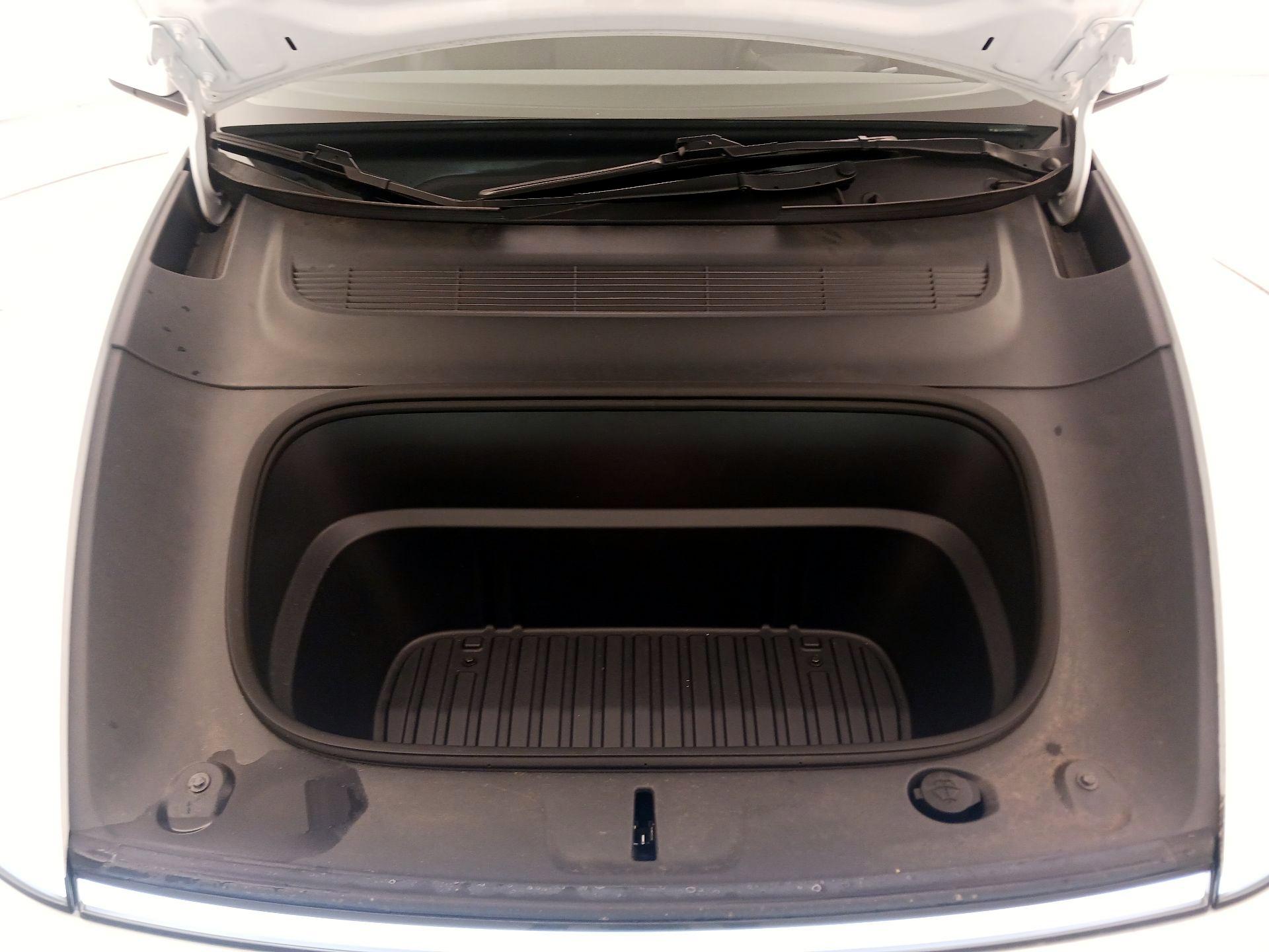Thumbnail: 2026 Tesla Model Y - 20