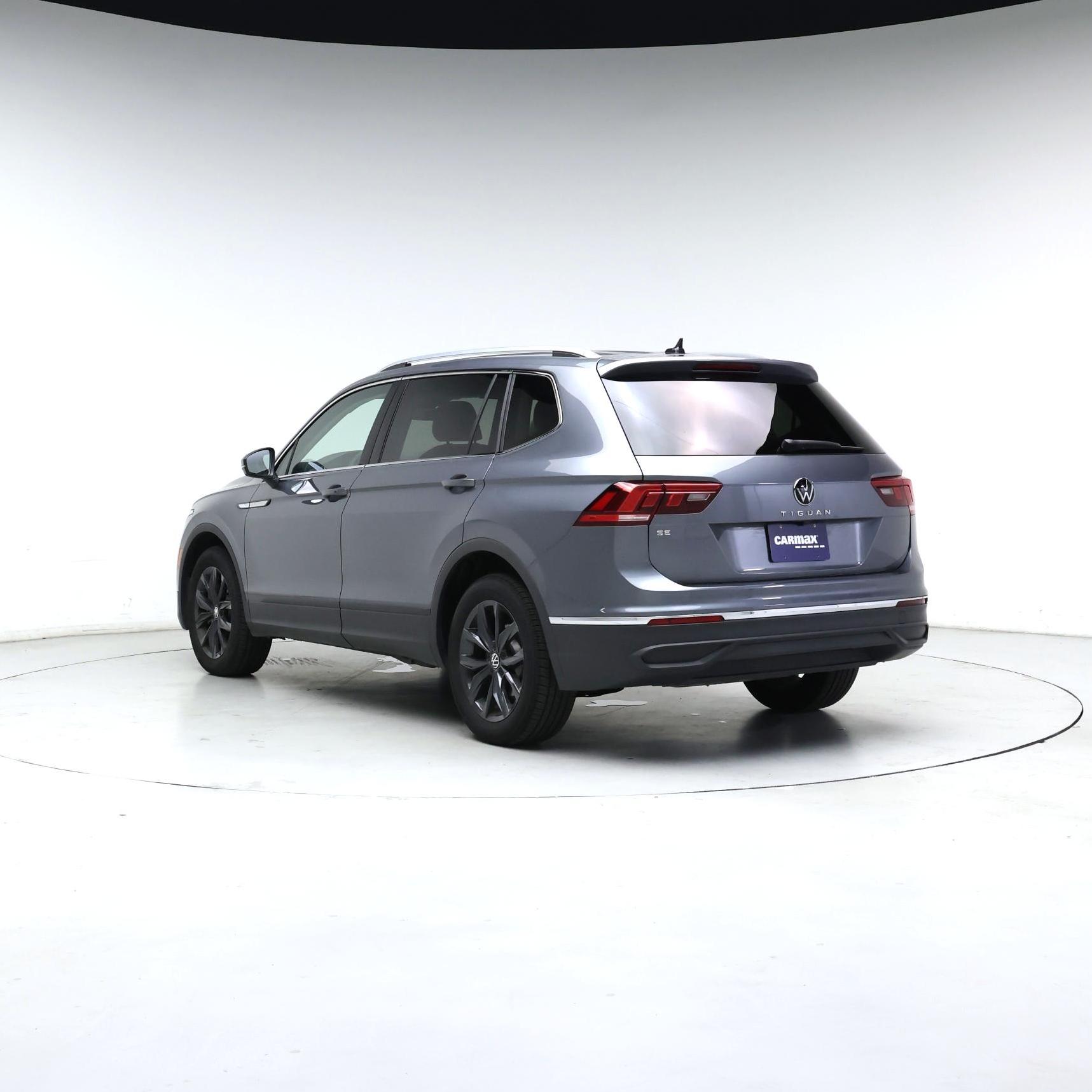 Thumbnail: 2024 Volkswagen Tiguan - 2