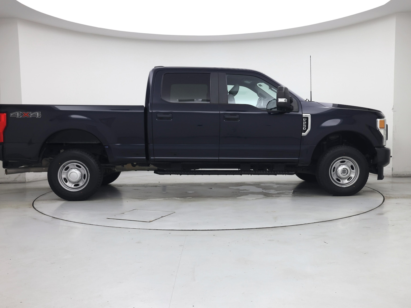 2022 Ford F-250 Super Duty XL - Photo 8