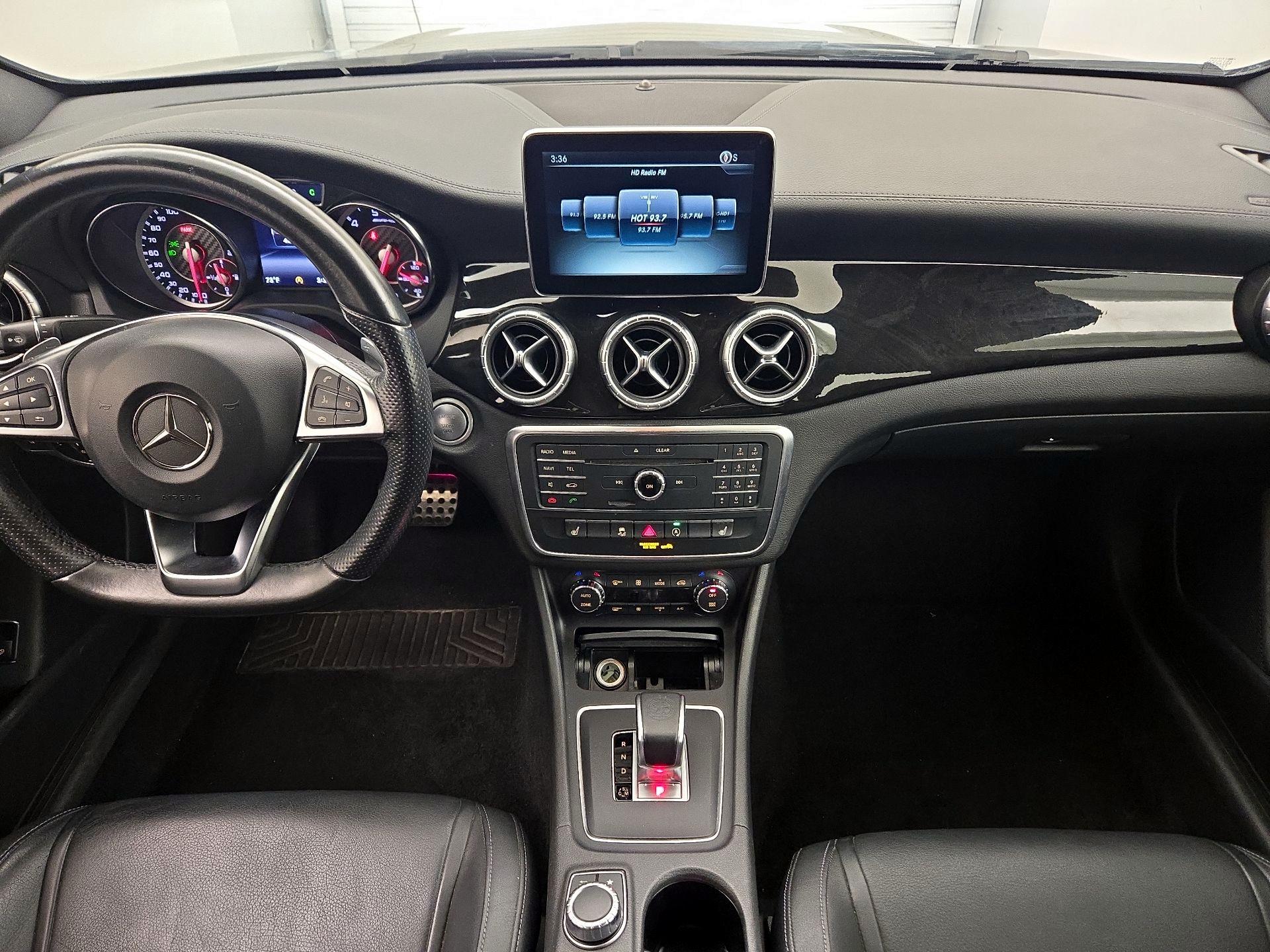 Thumbnail: 2015 Mercedes-Benz CLA - 9
