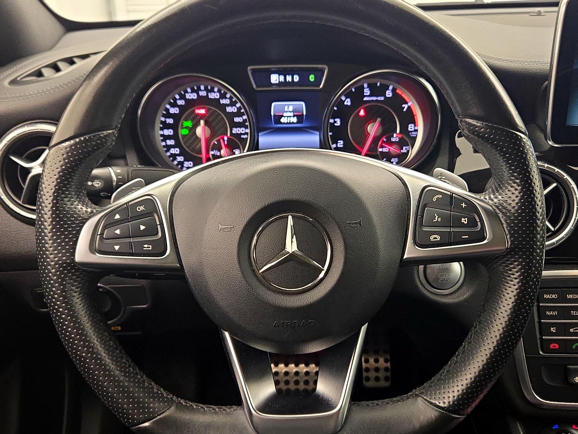 Thumbnail: 2015 Mercedes-Benz CLA - 10