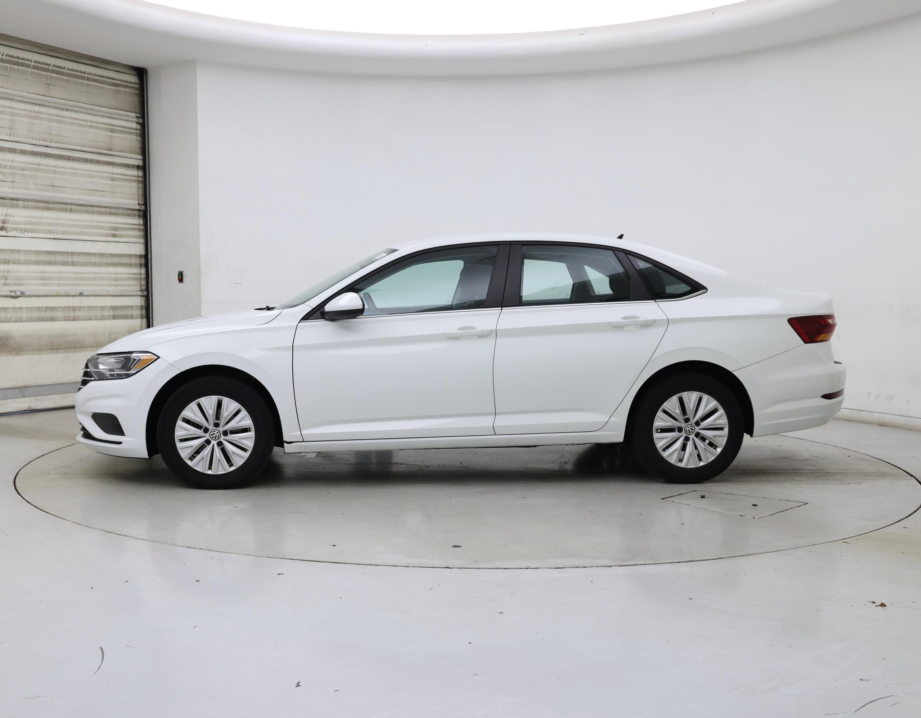 Thumbnail: 2019 Volkswagen Jetta - 3