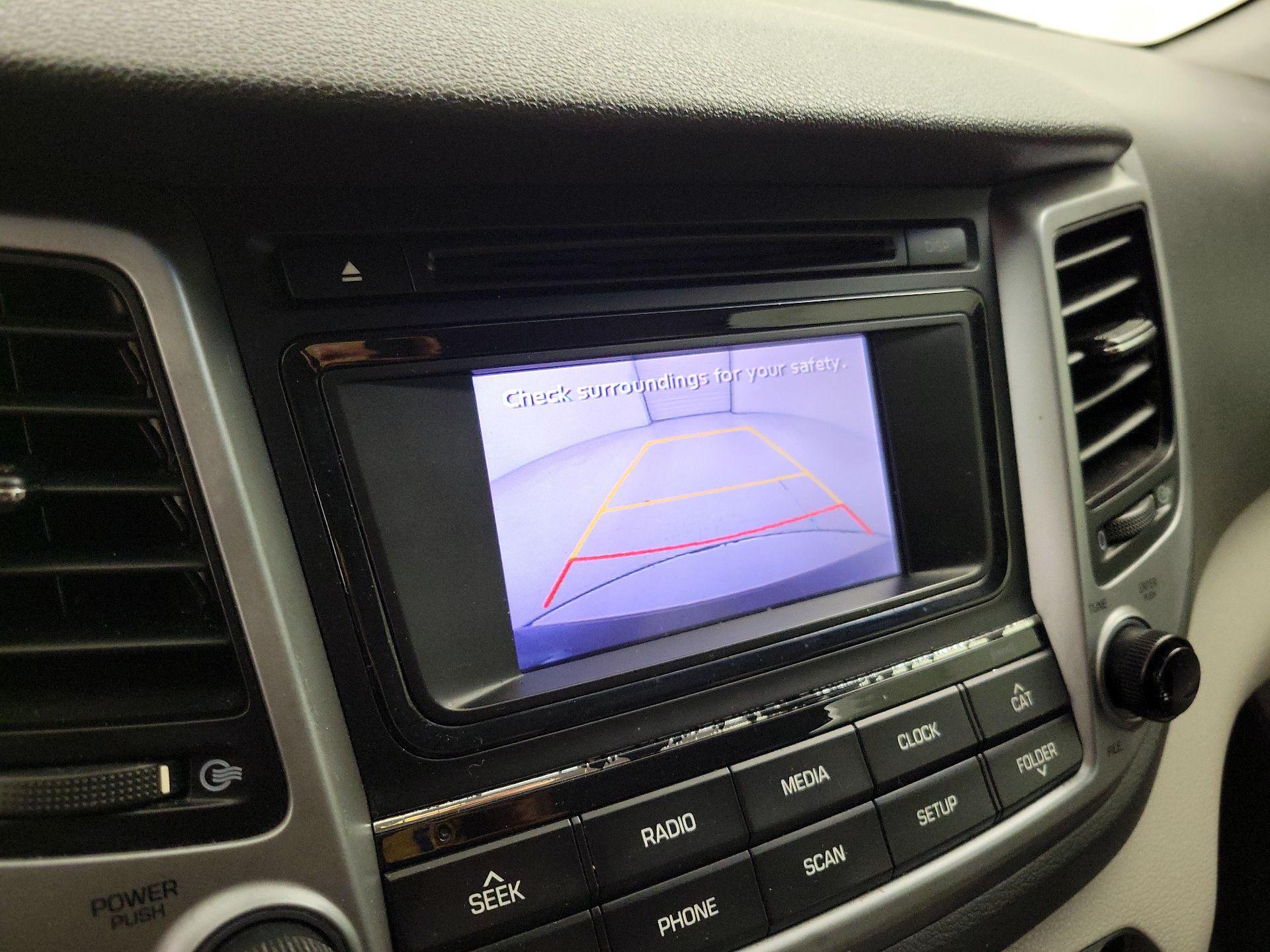 Thumbnail: 2016 Hyundai Tucson - 14