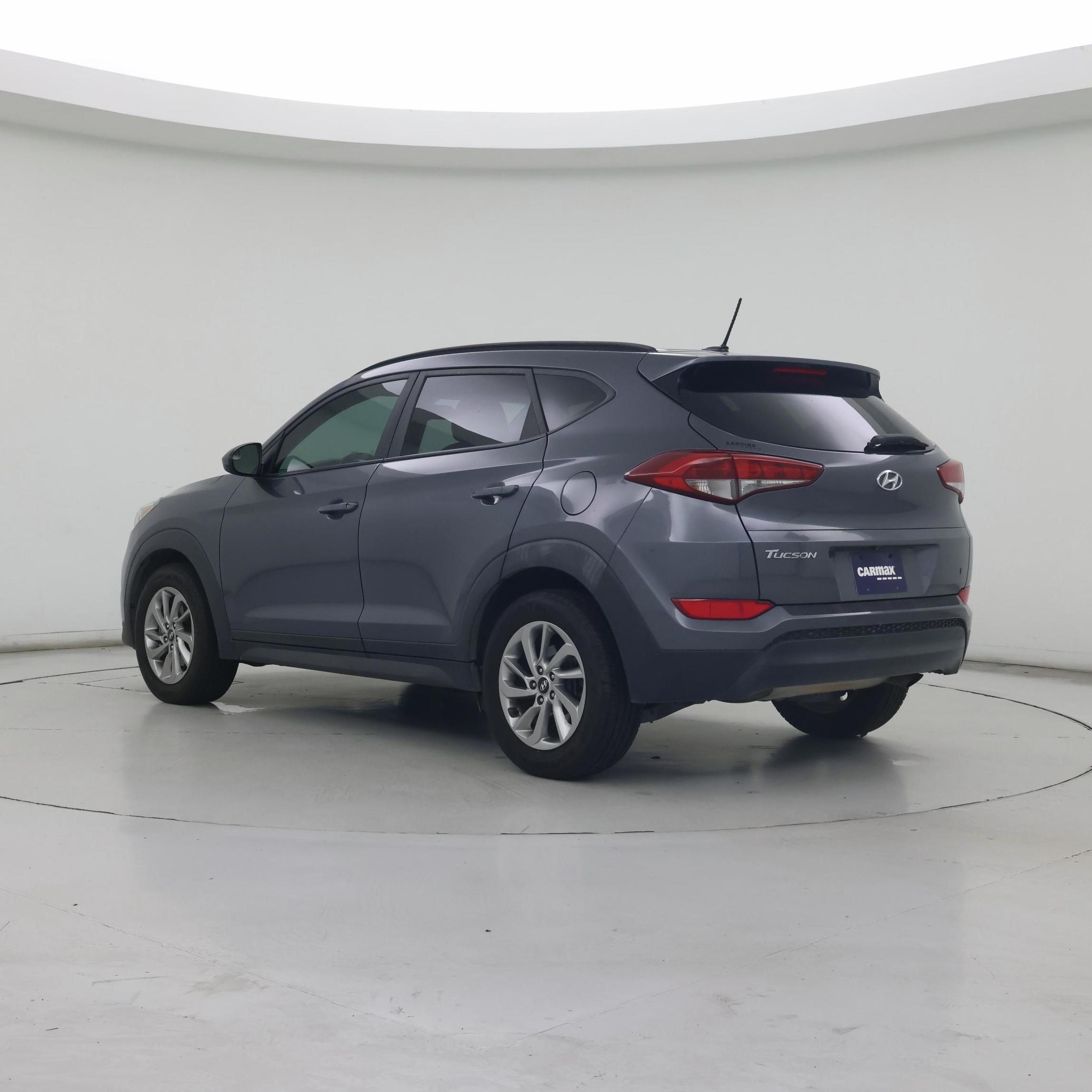 Thumbnail: 2016 Hyundai Tucson - 2