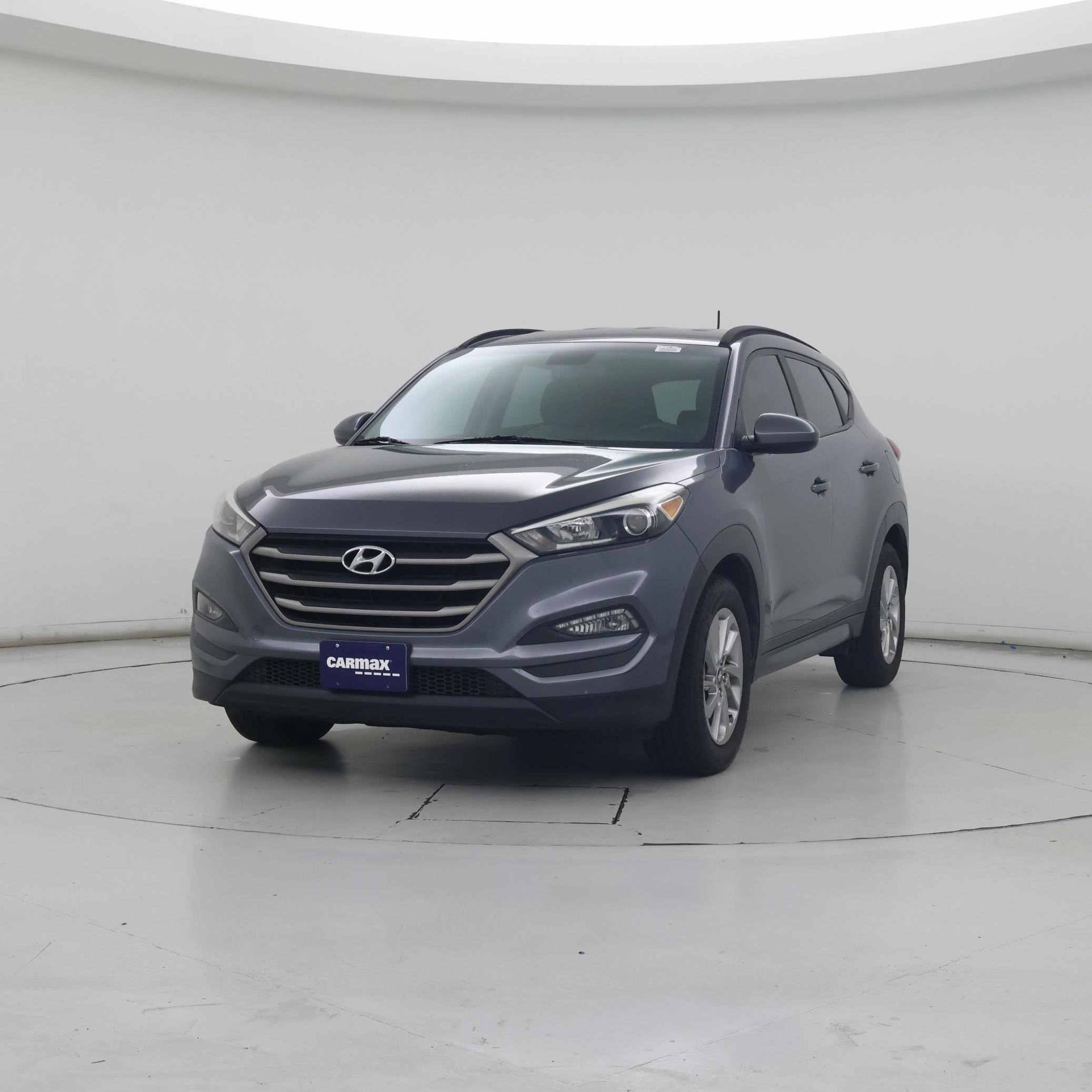 Thumbnail: 2016 Hyundai Tucson - 4