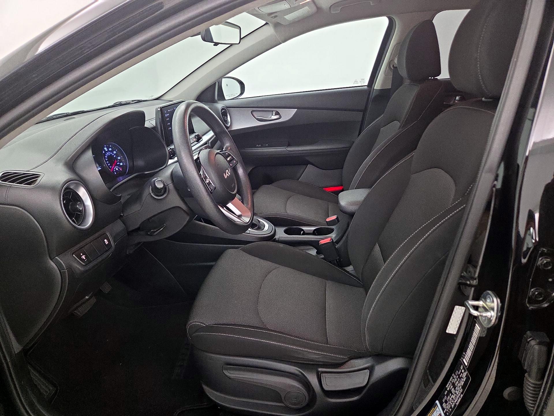 Thumbnail: 2023 Kia Forte - 11