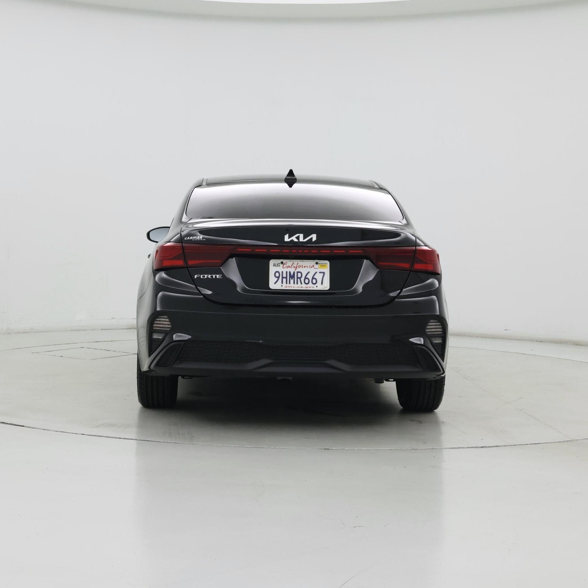 Thumbnail: 2023 Kia Forte - 6
