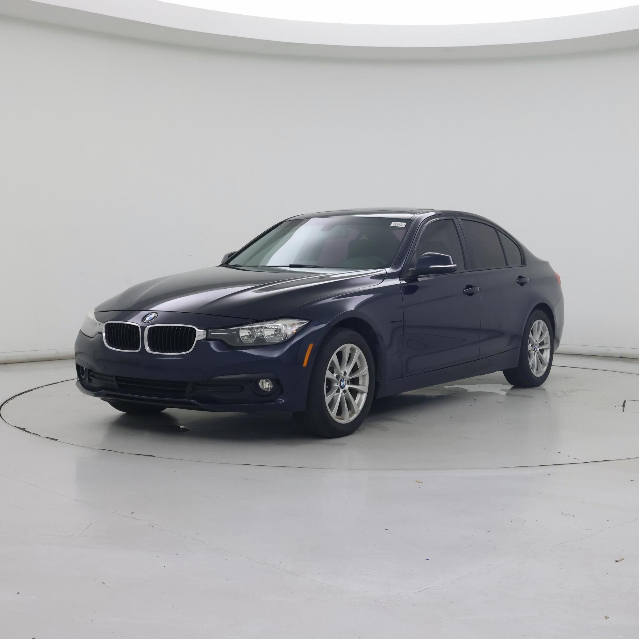 Thumbnail: 2017 BMW 3 Series - 4