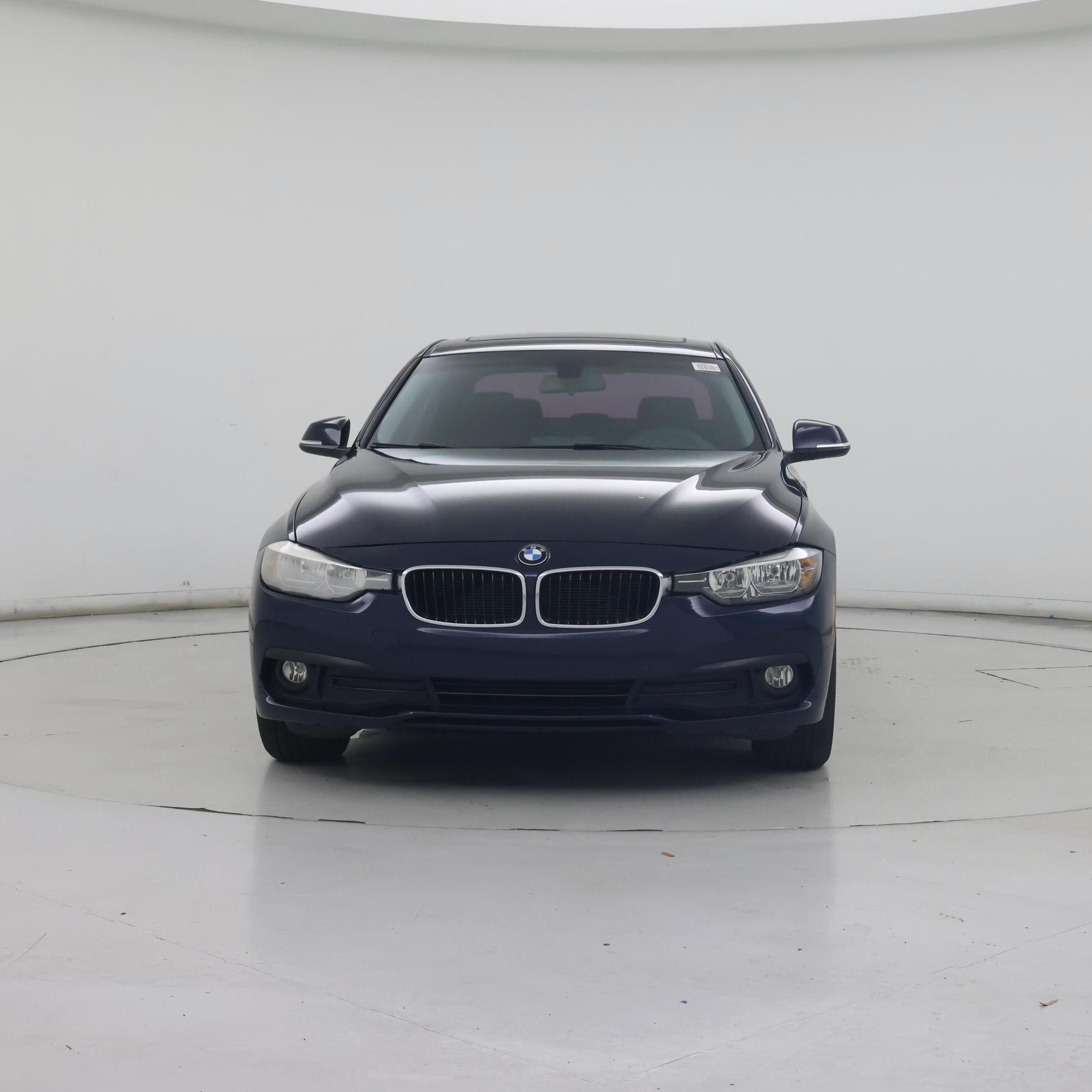 Thumbnail: 2017 BMW 3 Series - 5