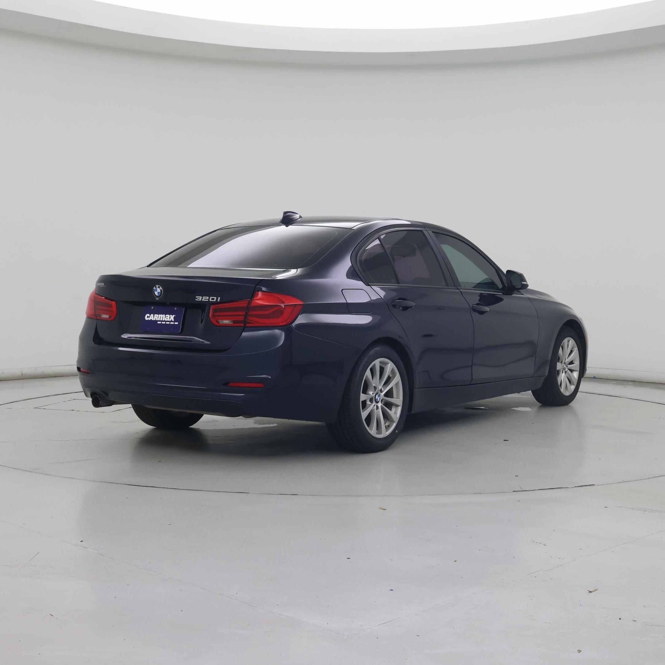 Thumbnail: 2017 BMW 3 Series - 8