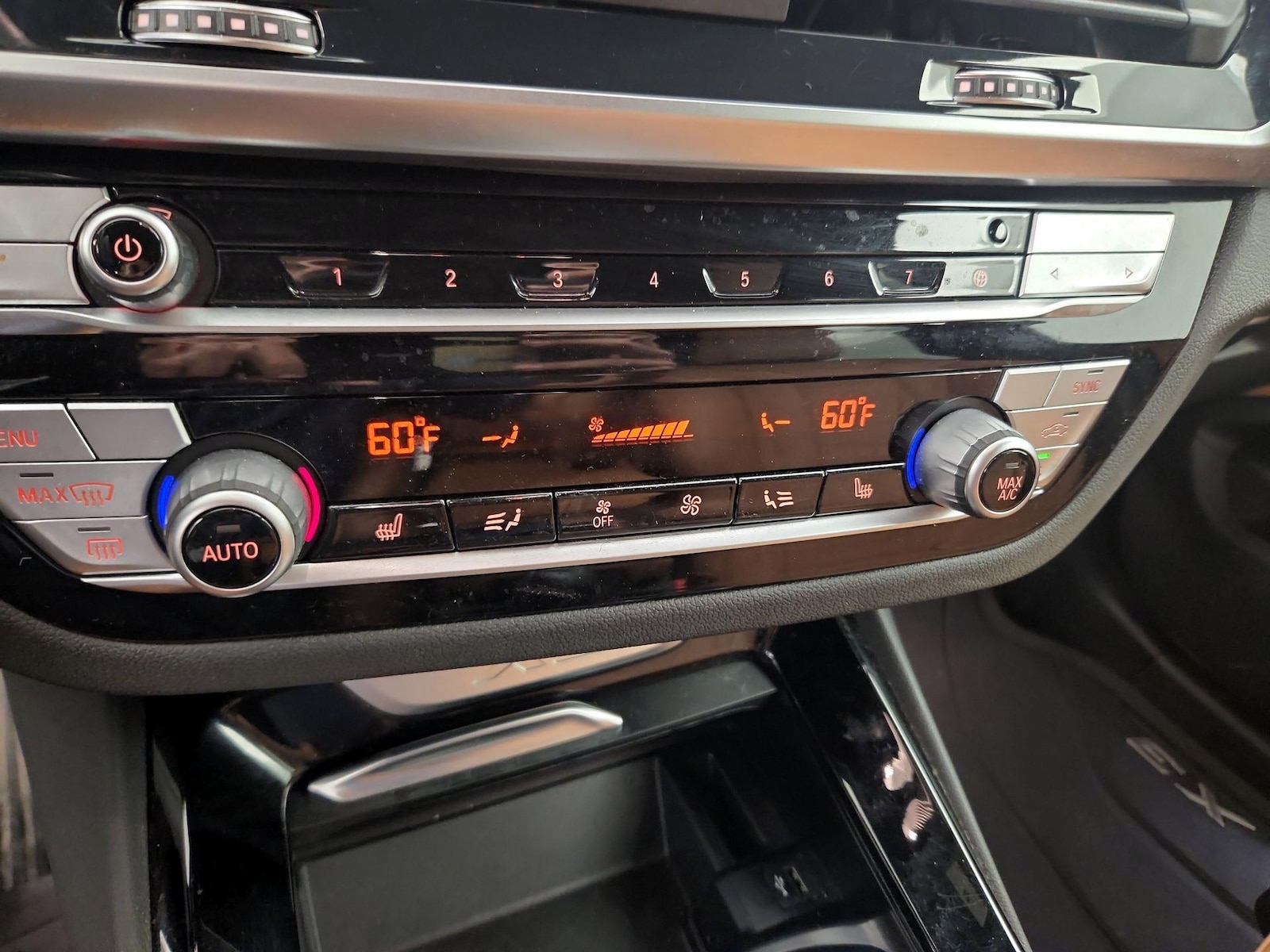 2021 BMW X3 30i - Photo 18