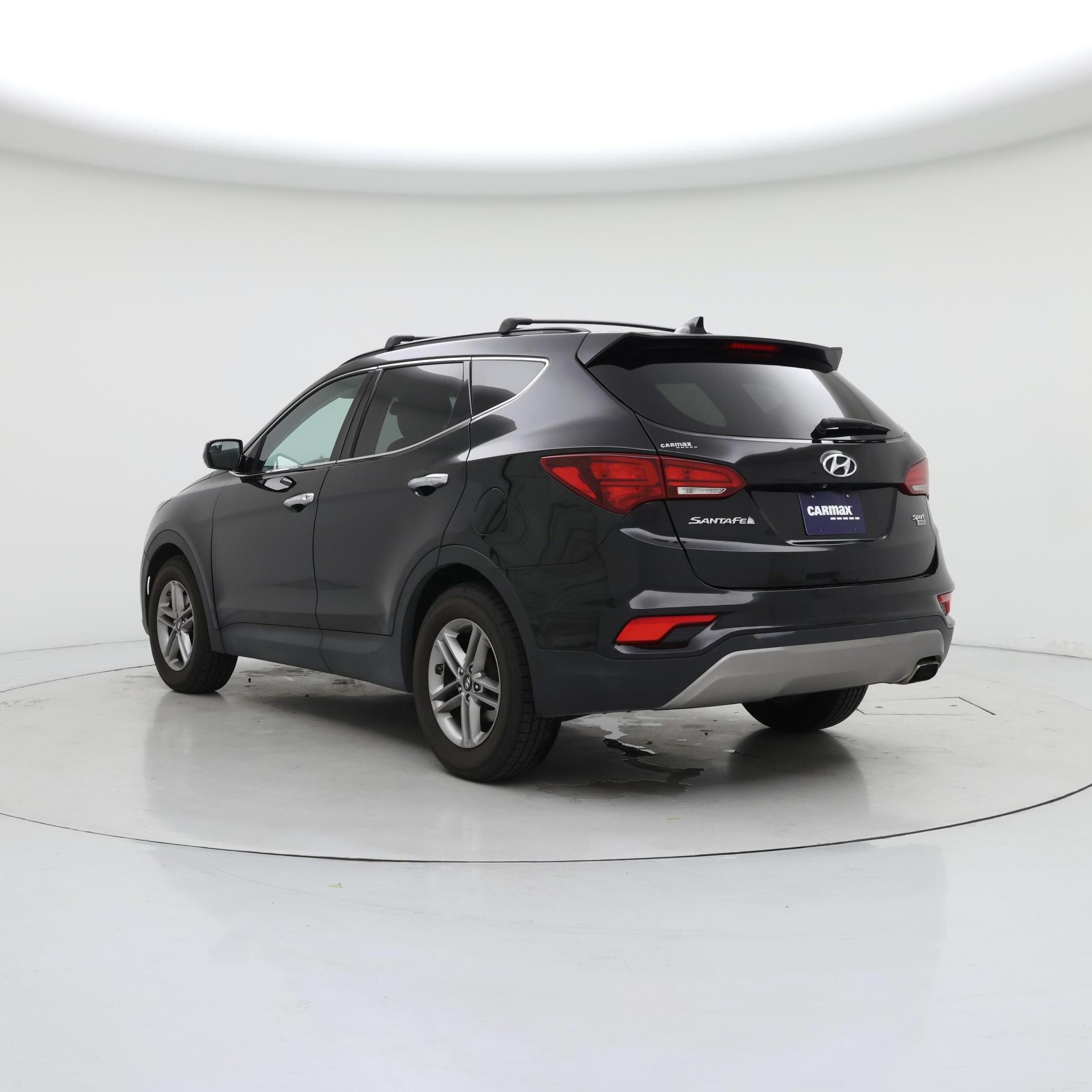 Thumbnail: 2017 Hyundai Santa Fe - 2
