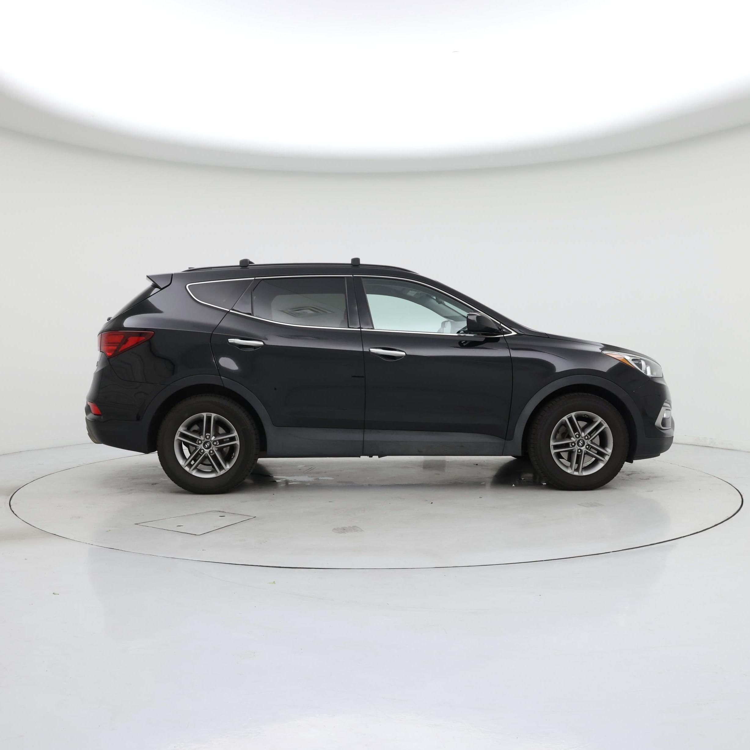 Thumbnail: 2017 Hyundai Santa Fe - 7