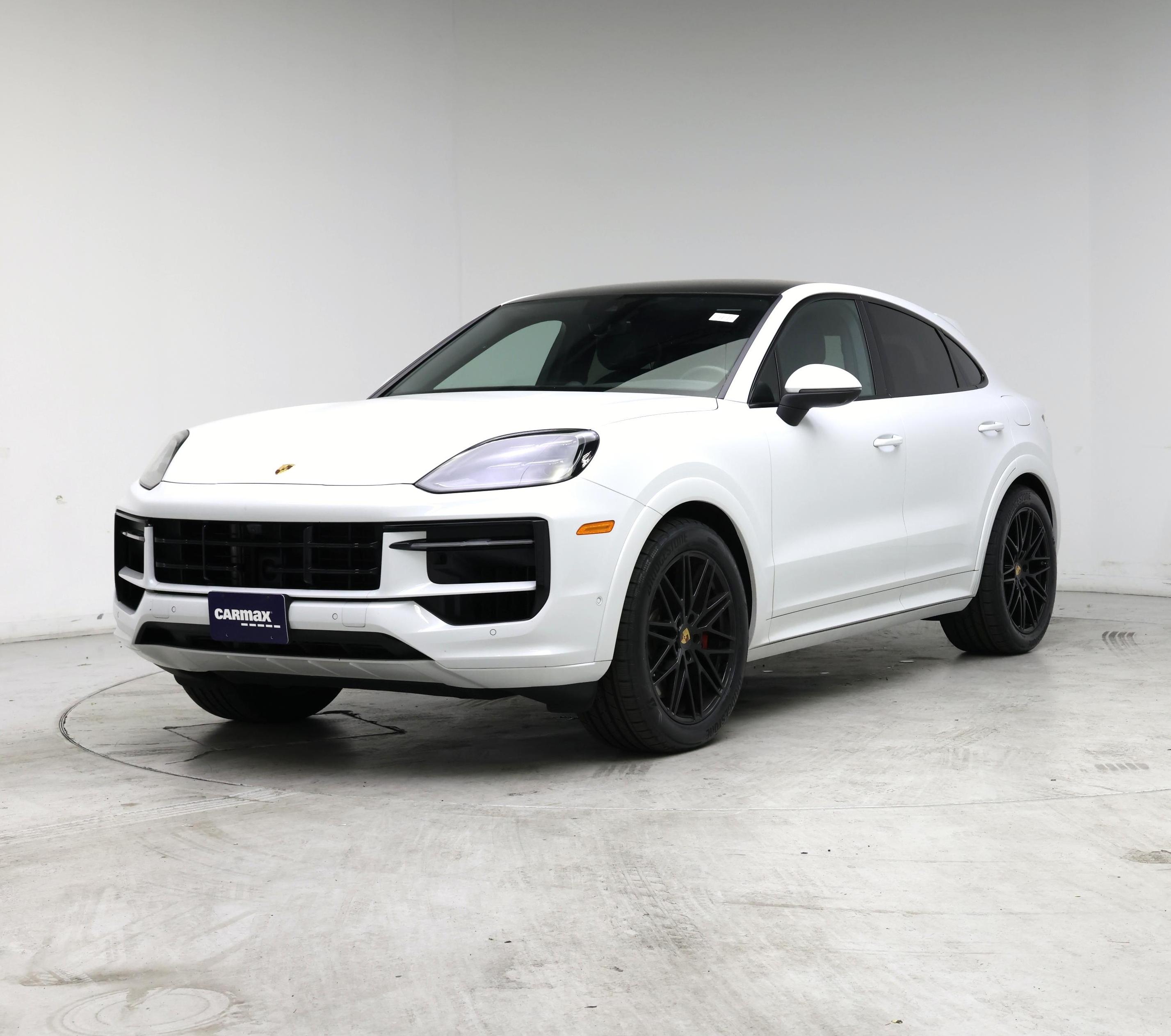 Thumbnail: 2024 Porsche Cayenne - 4
