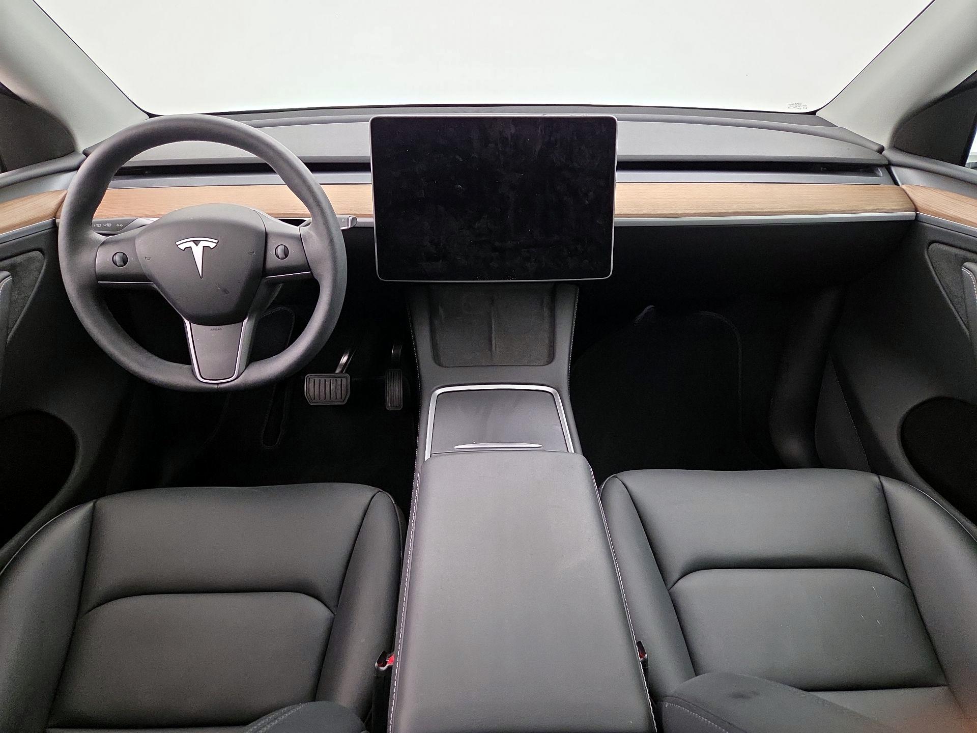 Thumbnail: 2024 Tesla Model Y - 9