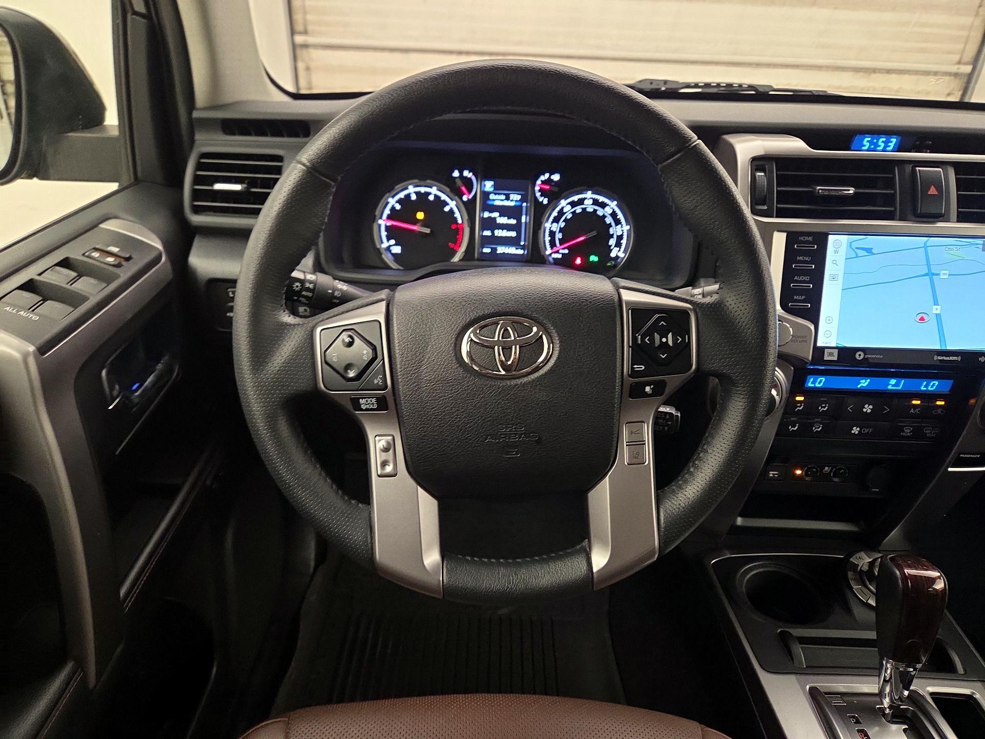 Thumbnail: 2021 Toyota 4Runner - 10