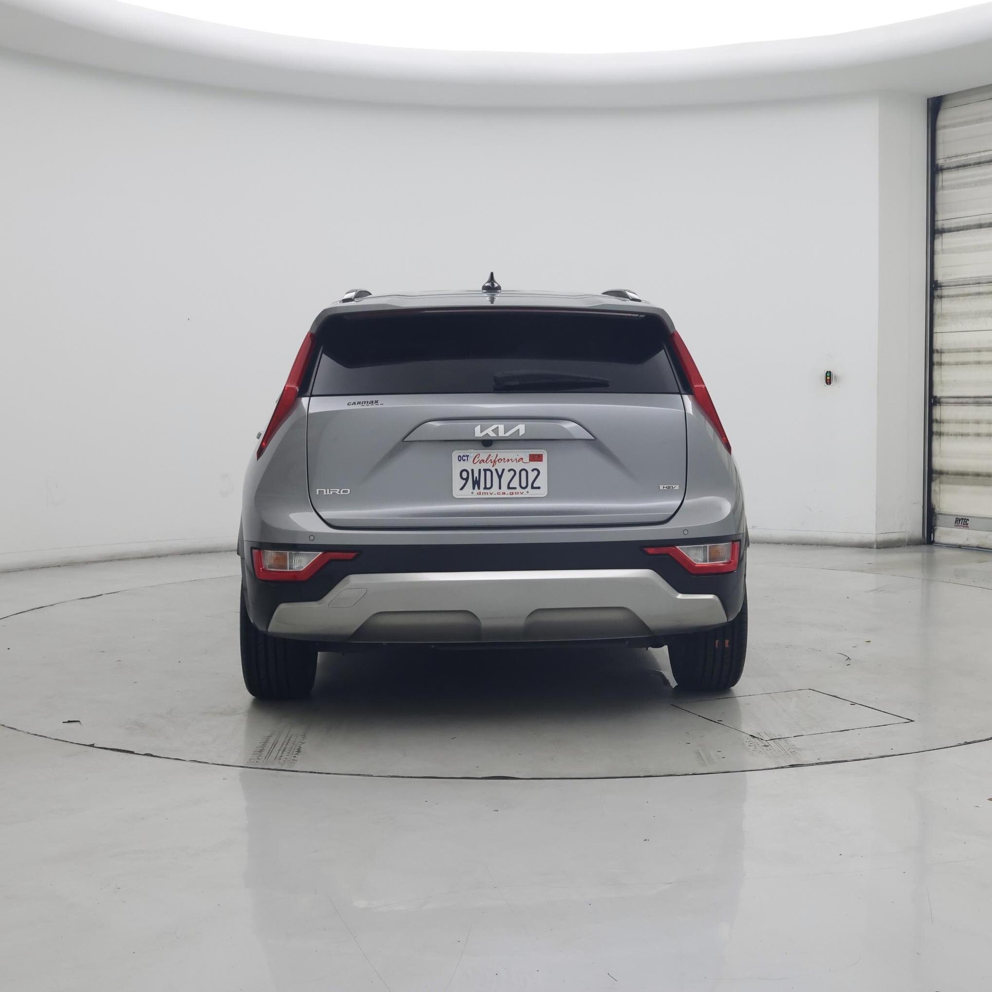 Thumbnail: 2023 Kia Niro - 6