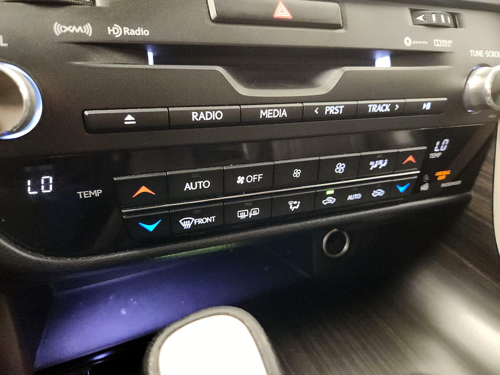 Thumbnail: 2017 Lexus RX - 17