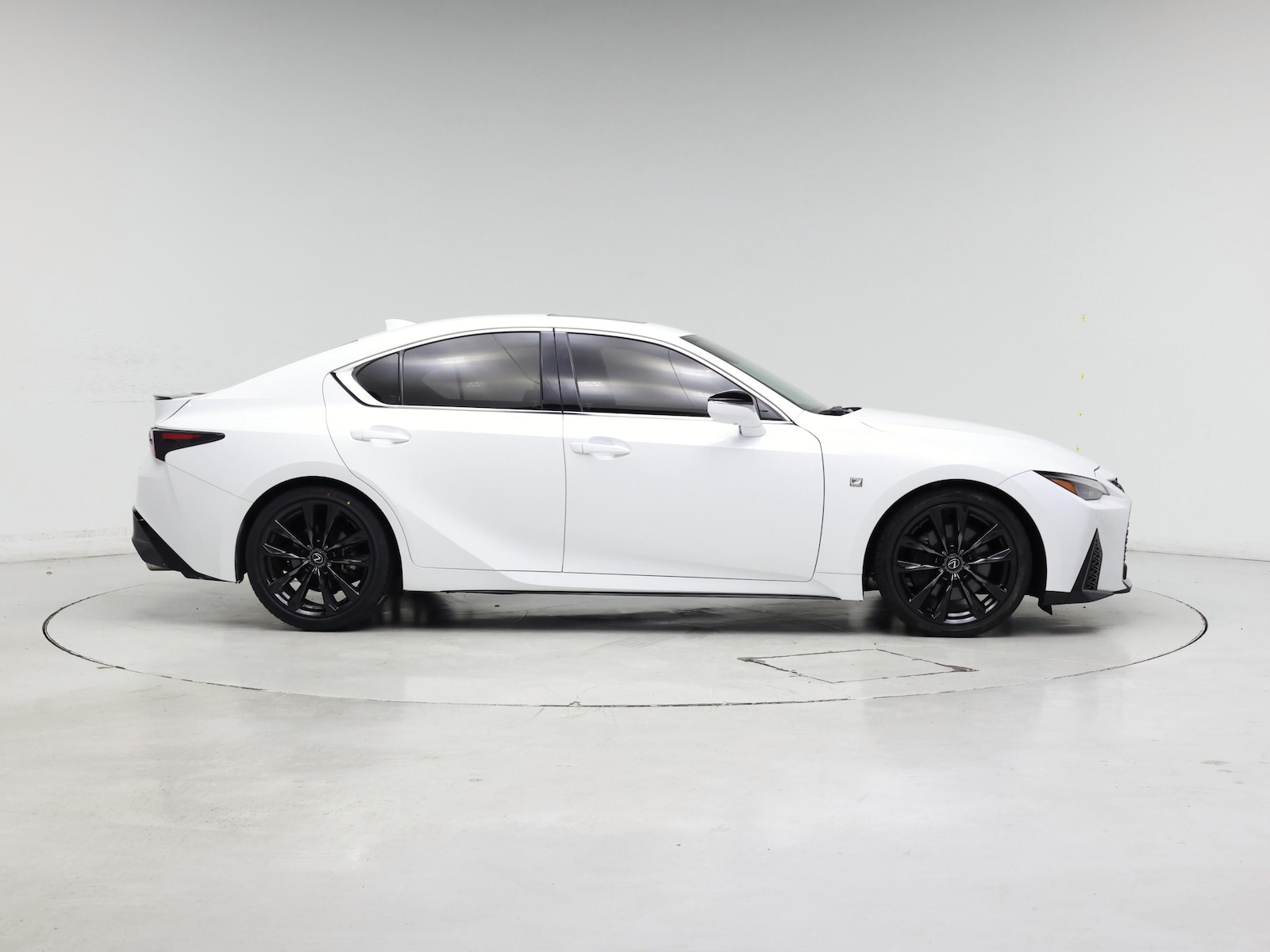 2023 Lexus IS 350 F SPORT - Photo 8