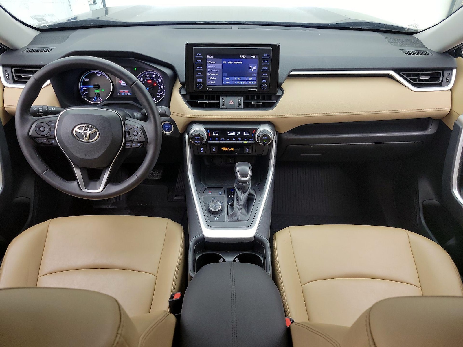 2021 Toyota RAV4 XLE Premium - Photo 10