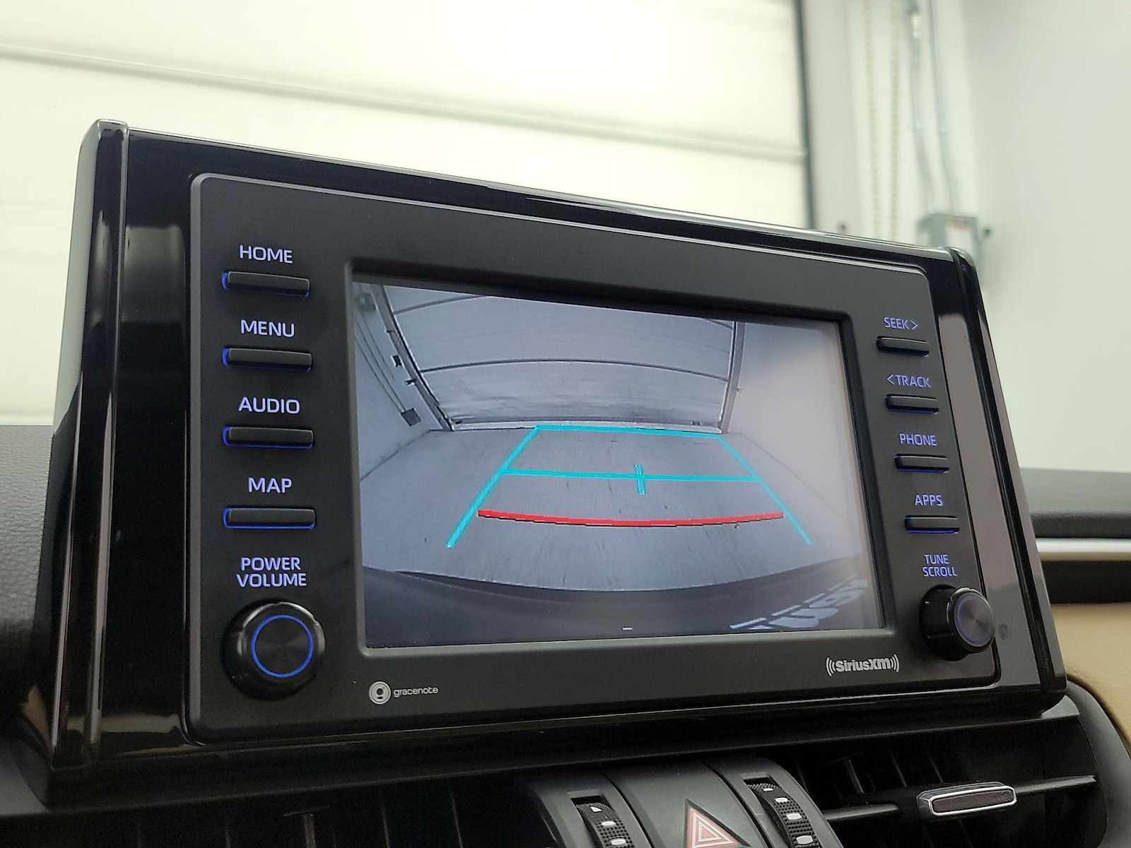 2021 Toyota RAV4 XLE Premium - Photo 15