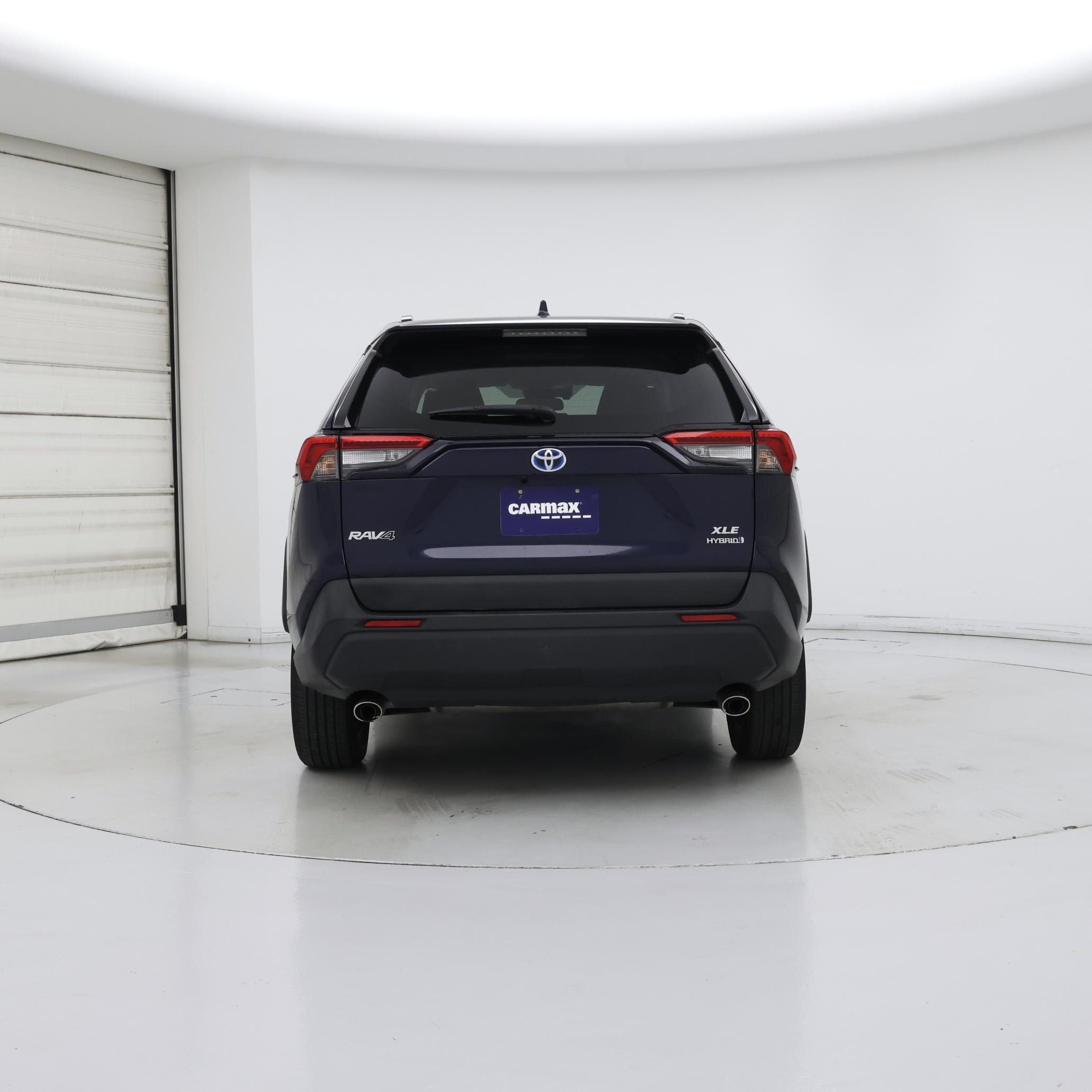 Thumbnail: 2021 Toyota RAV4 - 6