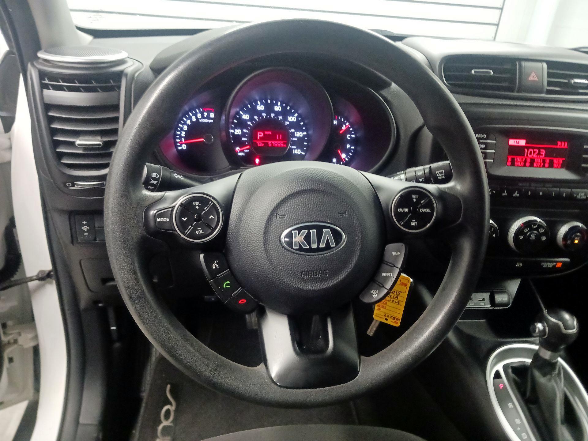 Thumbnail: 2015 Kia Soul - 10