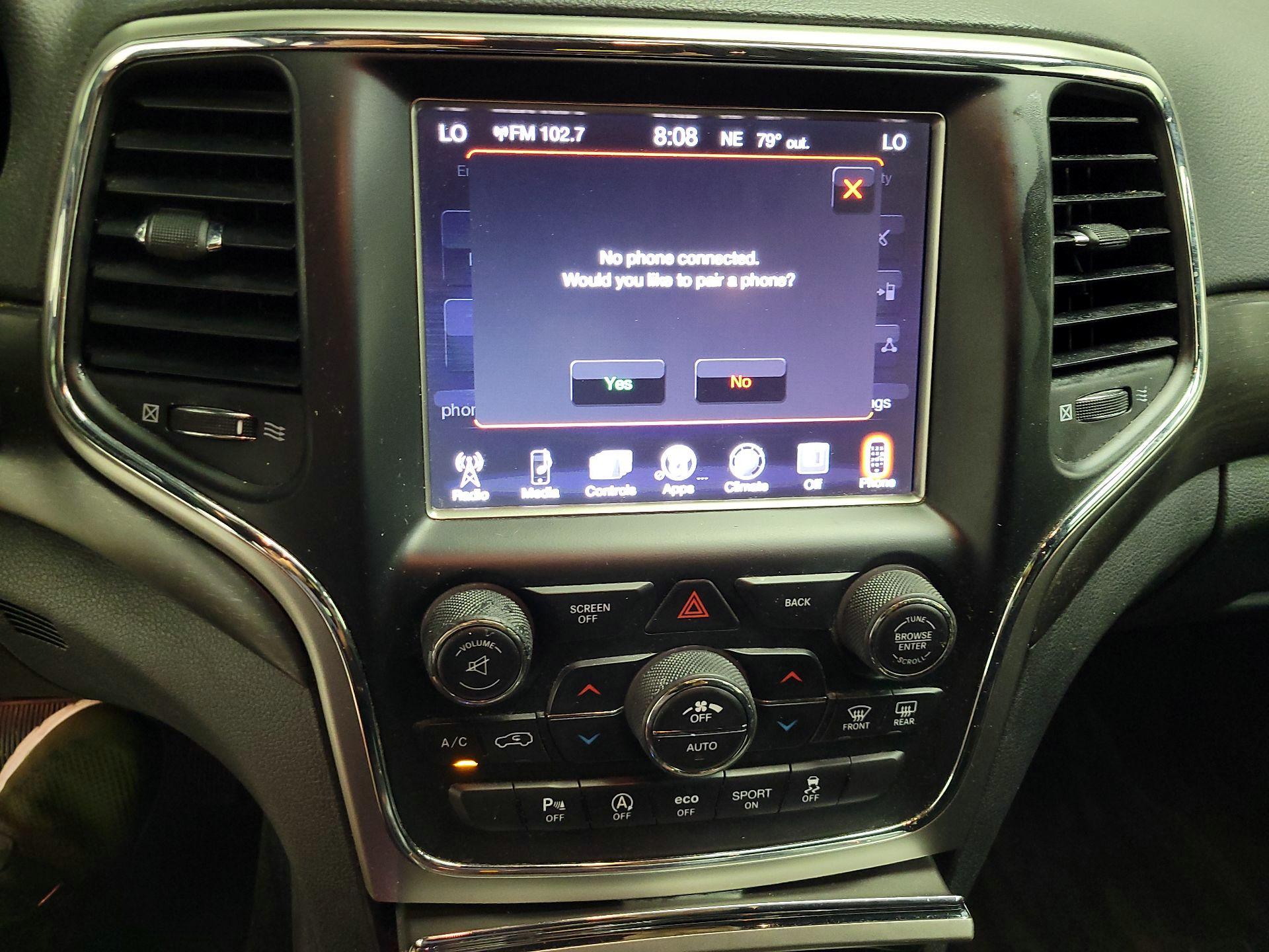 Thumbnail: 2017 Jeep Grand Cherokee - 15