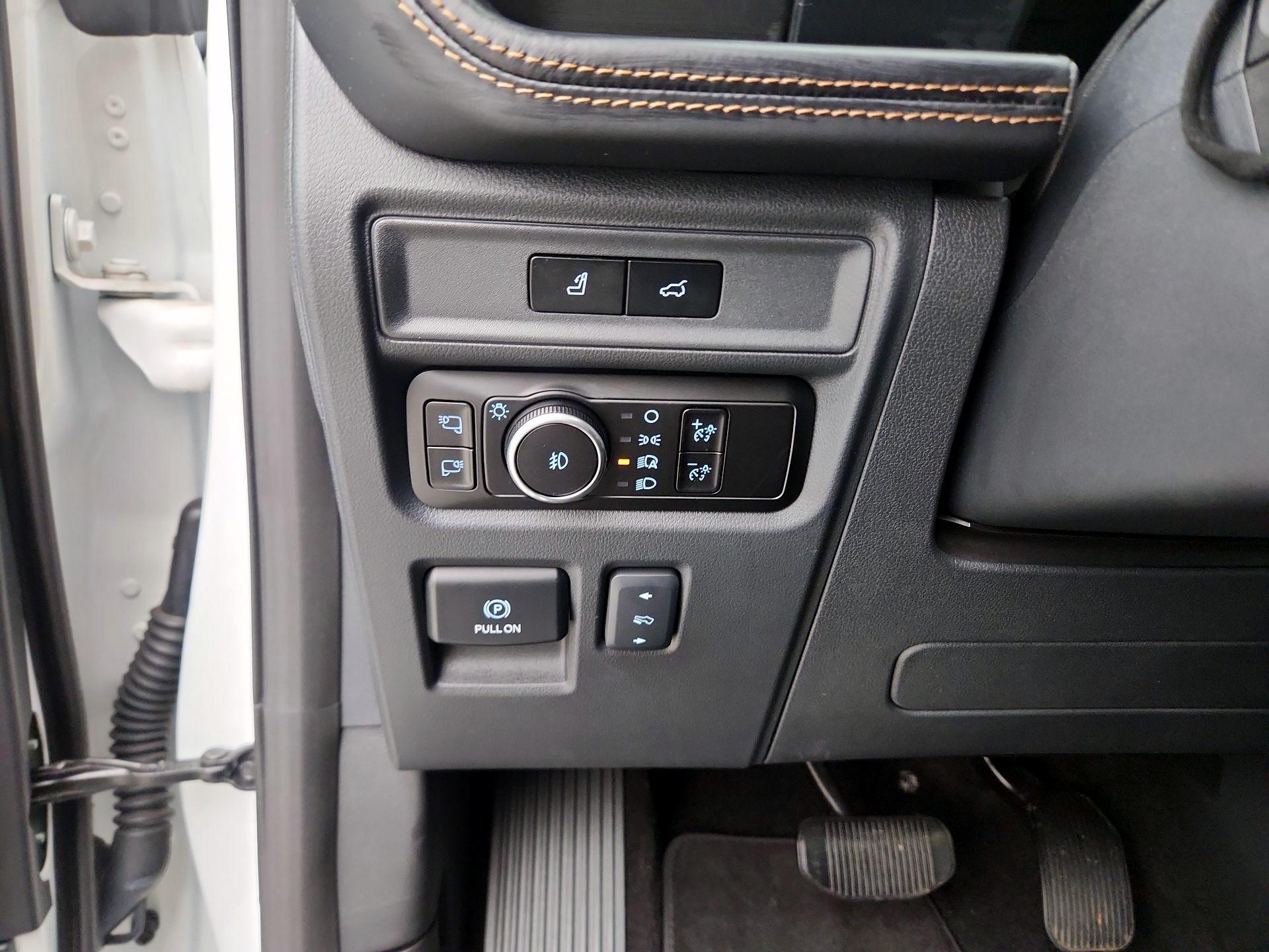 Thumbnail: 2023 Ford Expedition - 13