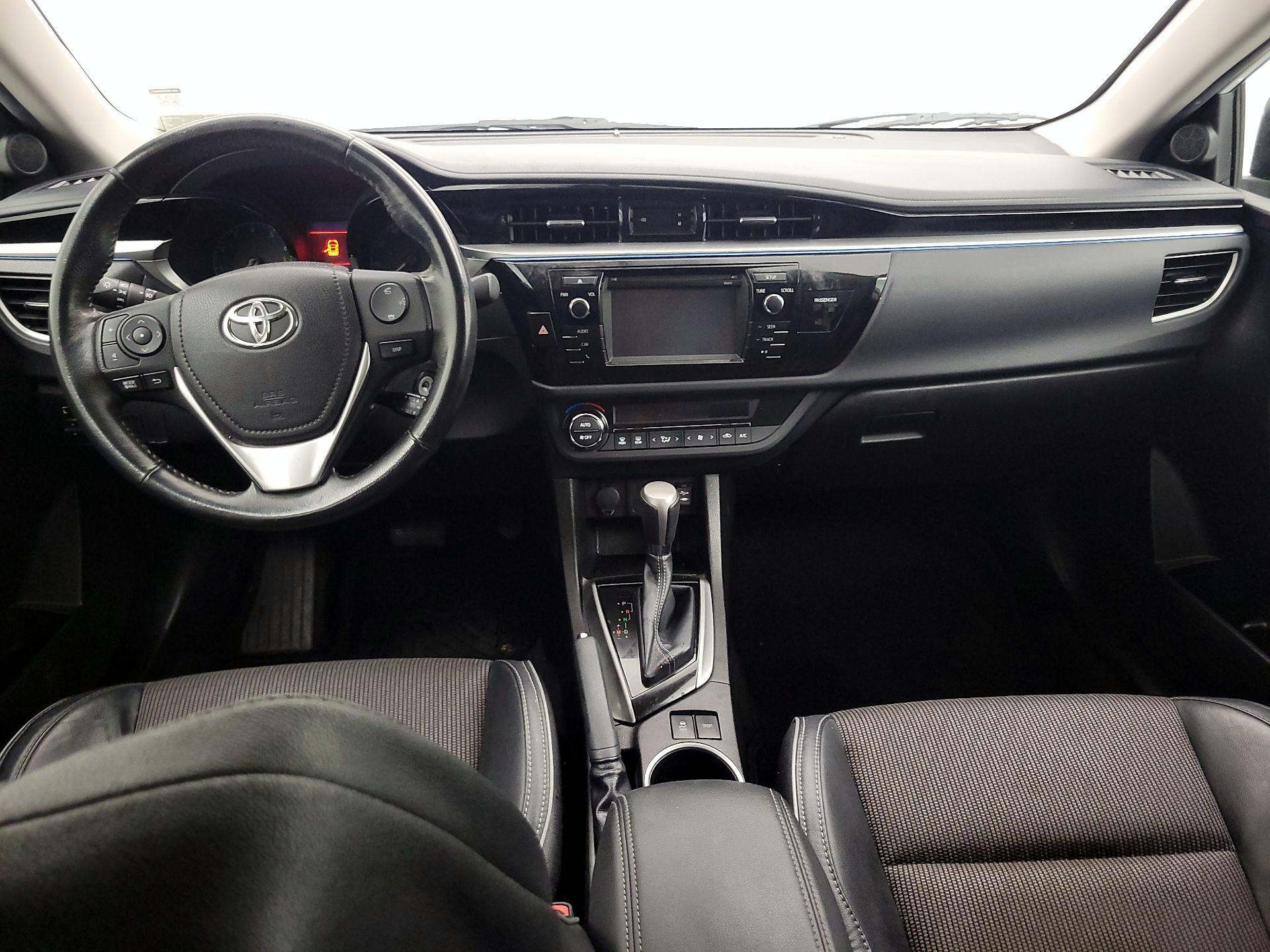 Thumbnail: 2016 Toyota Corolla - 9