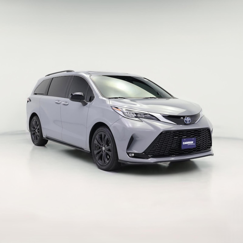 2023 Toyota Sienna Hybrid XSE